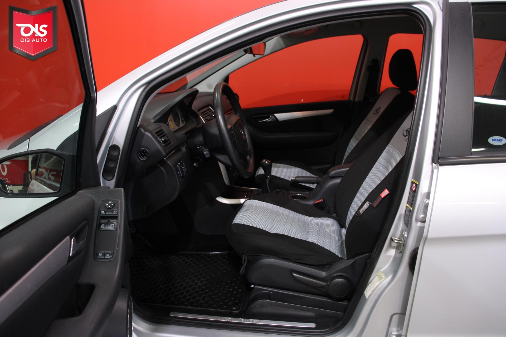 MERCEDES-BENZ B 2006
