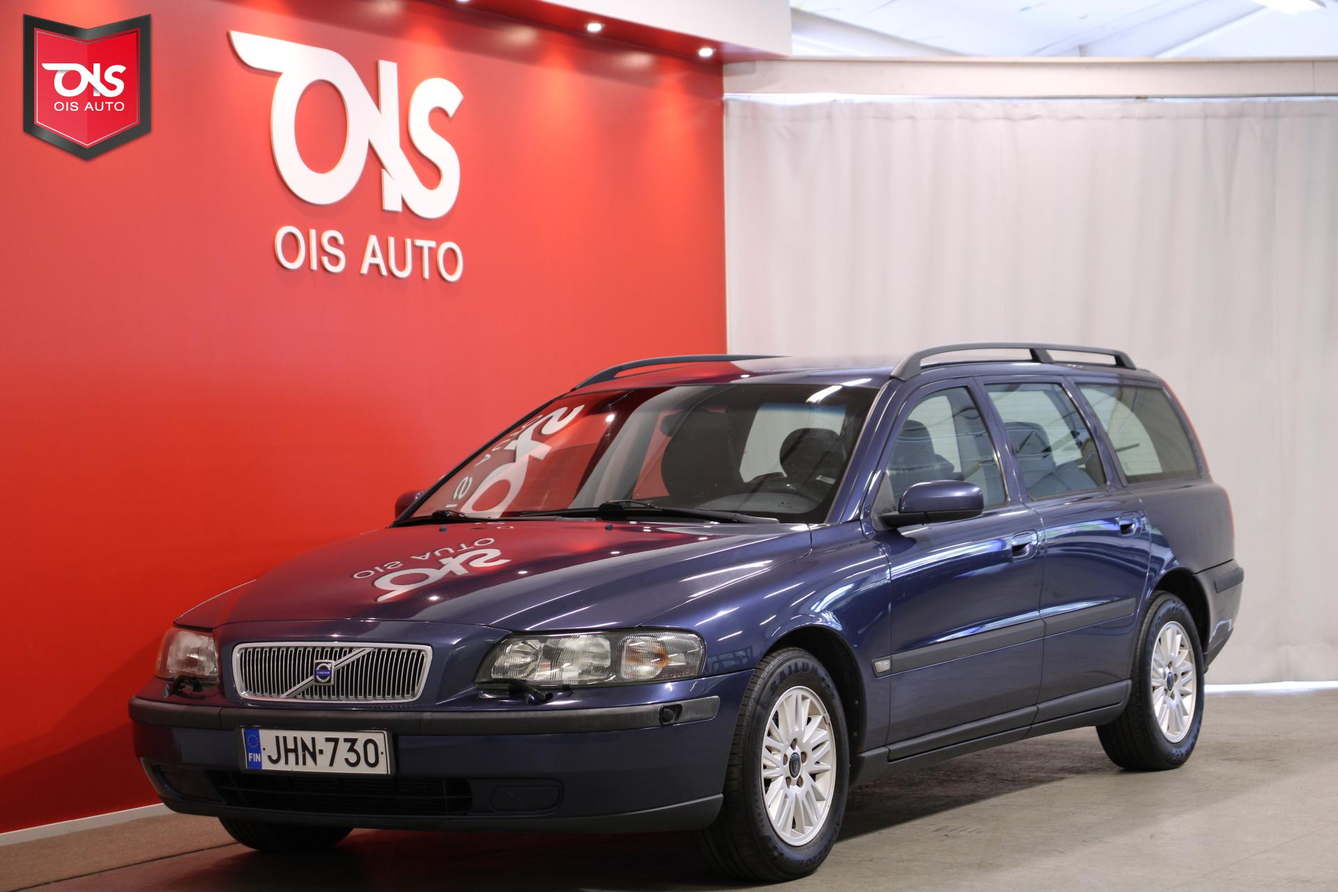 VOLVO V70 2004