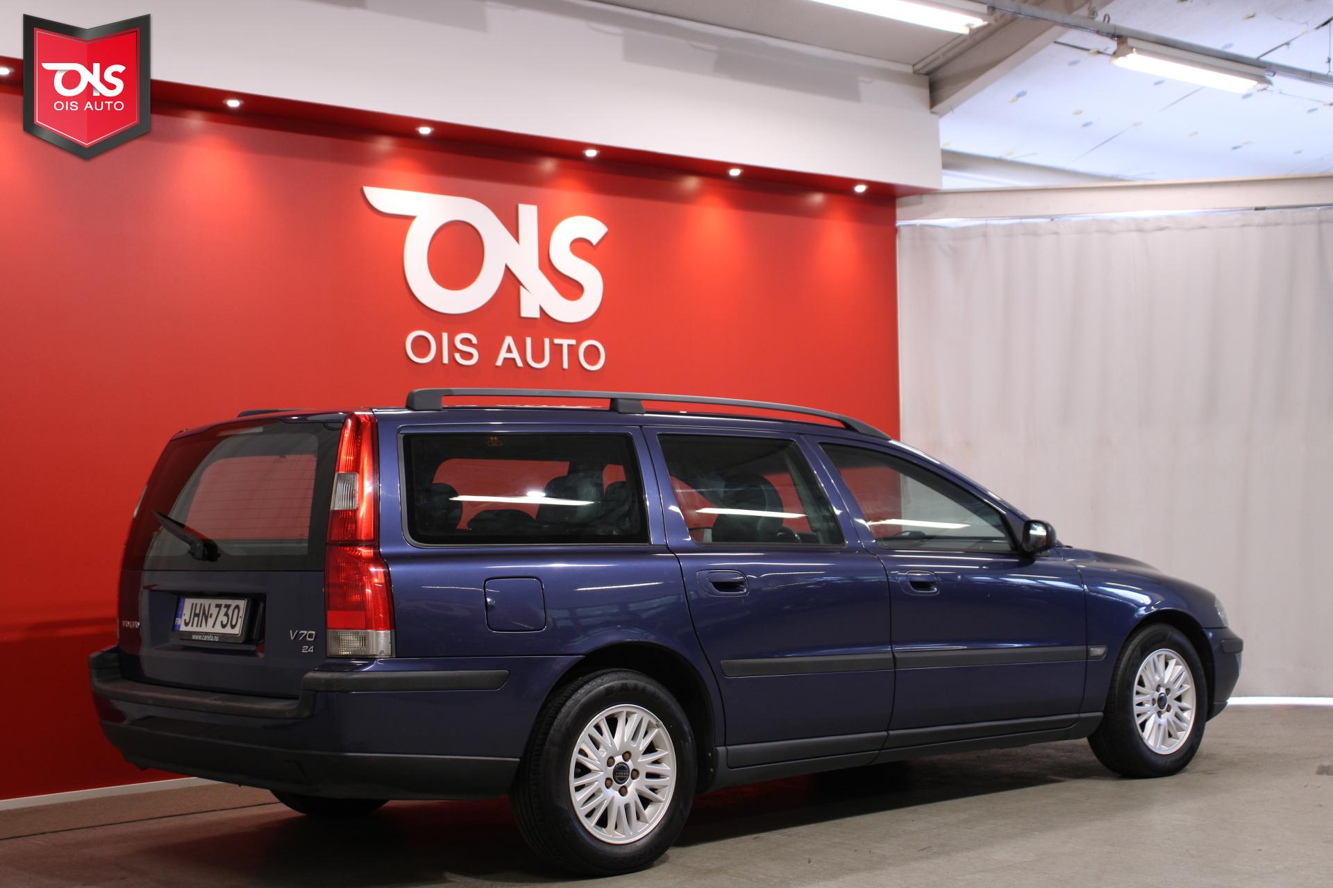 VOLVO V70 2004