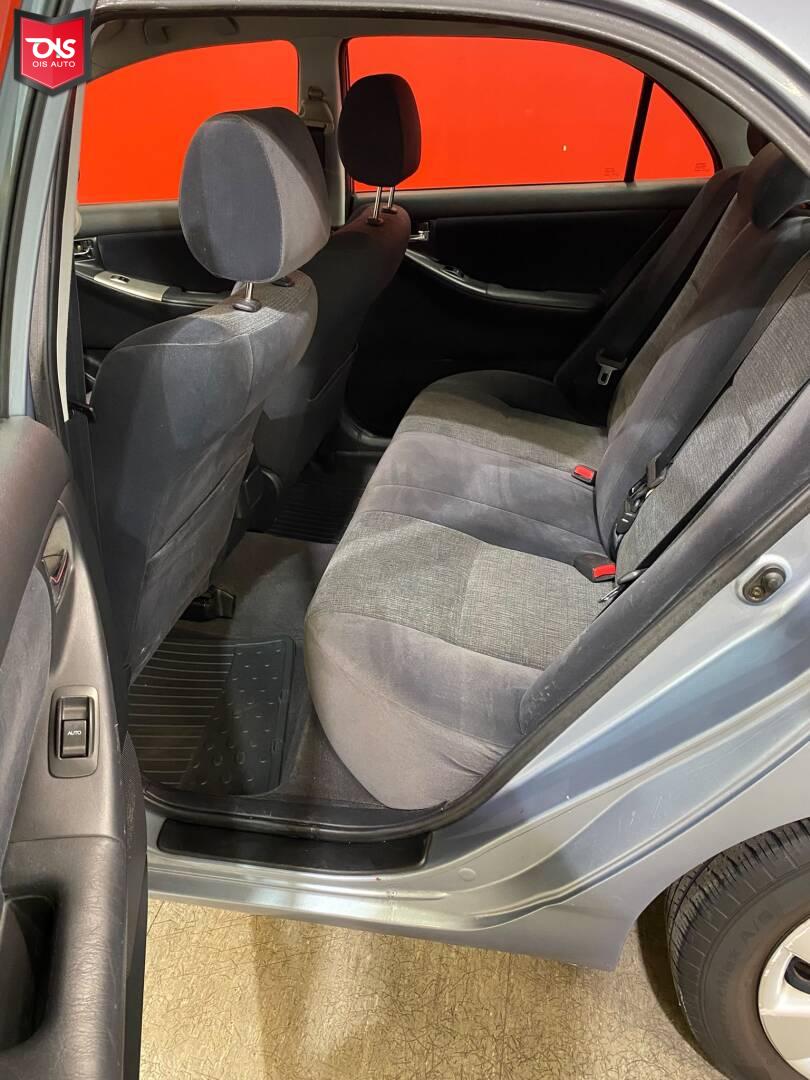 TOYOTA Corolla 2004