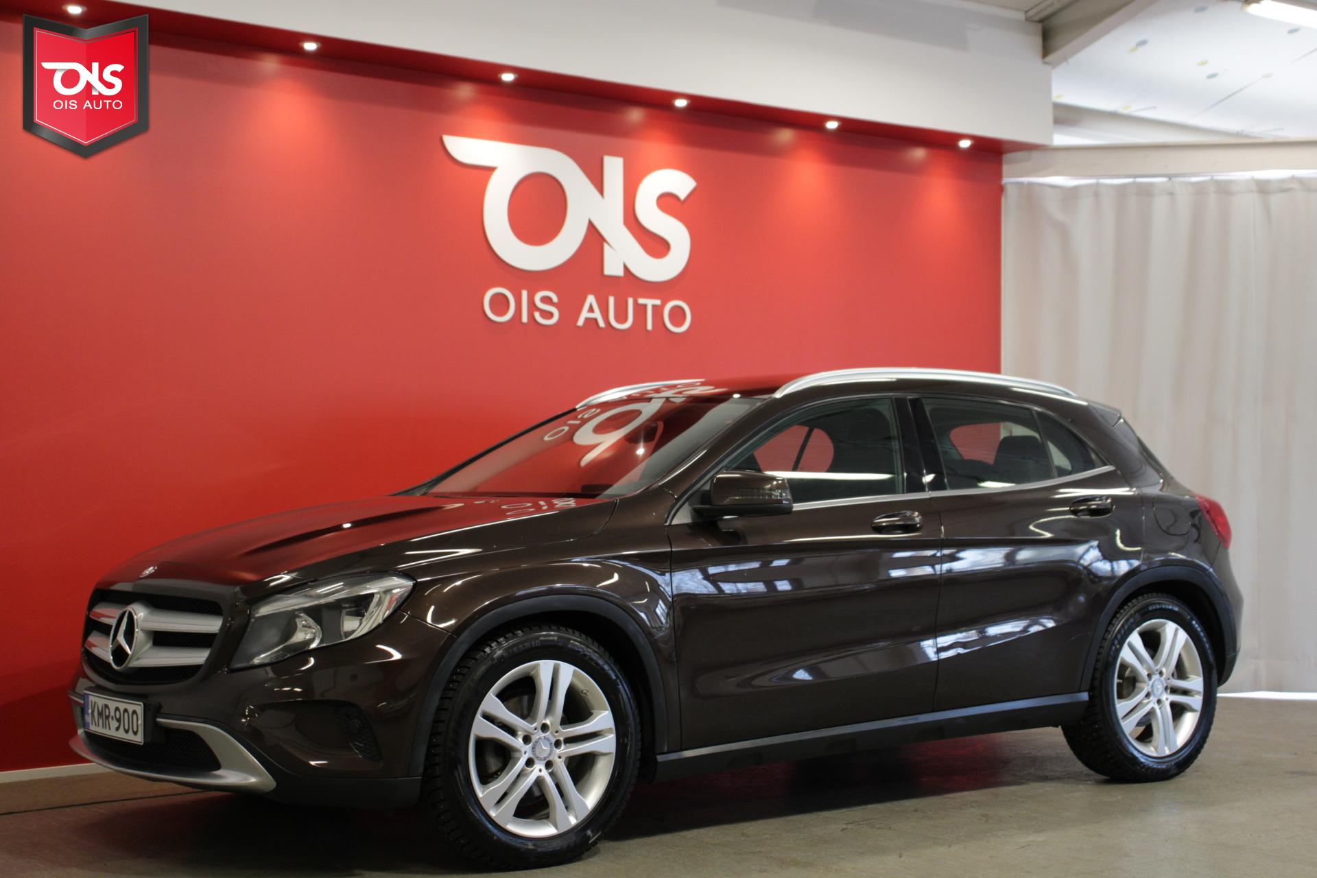 MERCEDES-BENZ GLA 2014