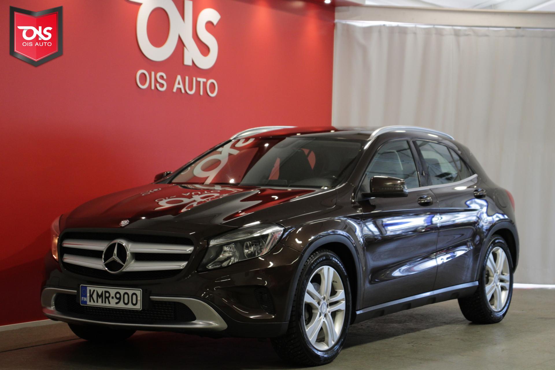 MERCEDES-BENZ GLA 2014