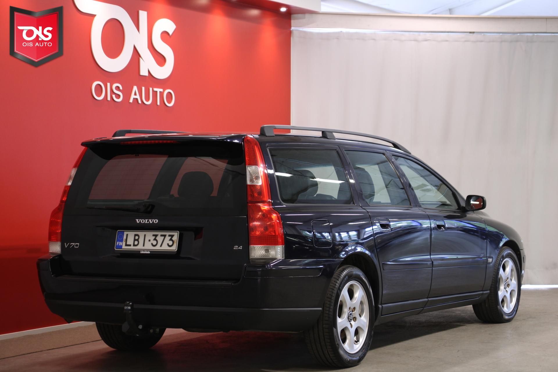 VOLVO V70 2004