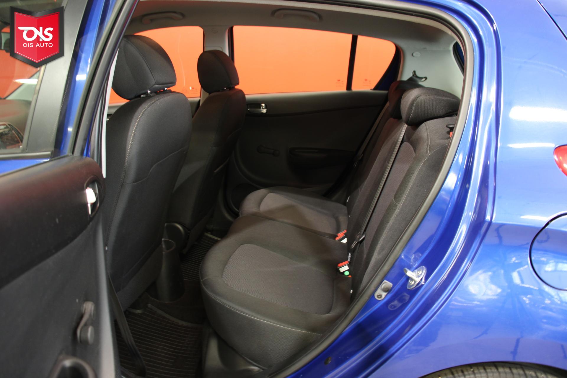HYUNDAI i20 2013