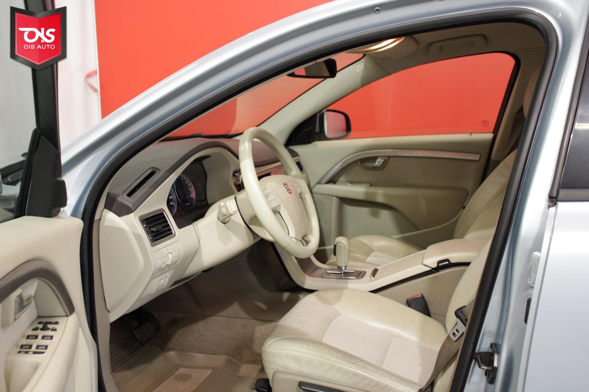 VOLVO V70 2008