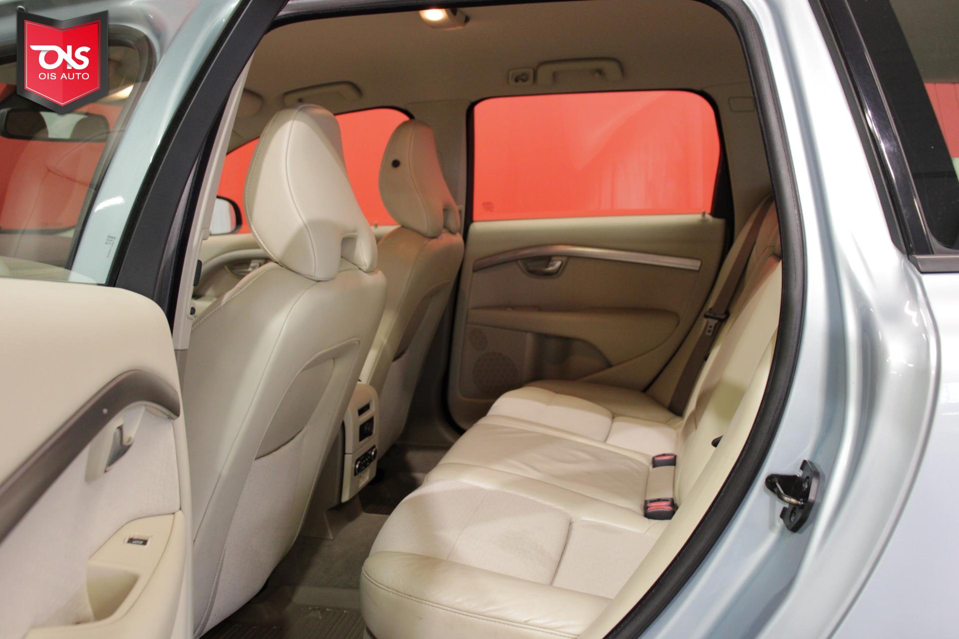 VOLVO V70 2008