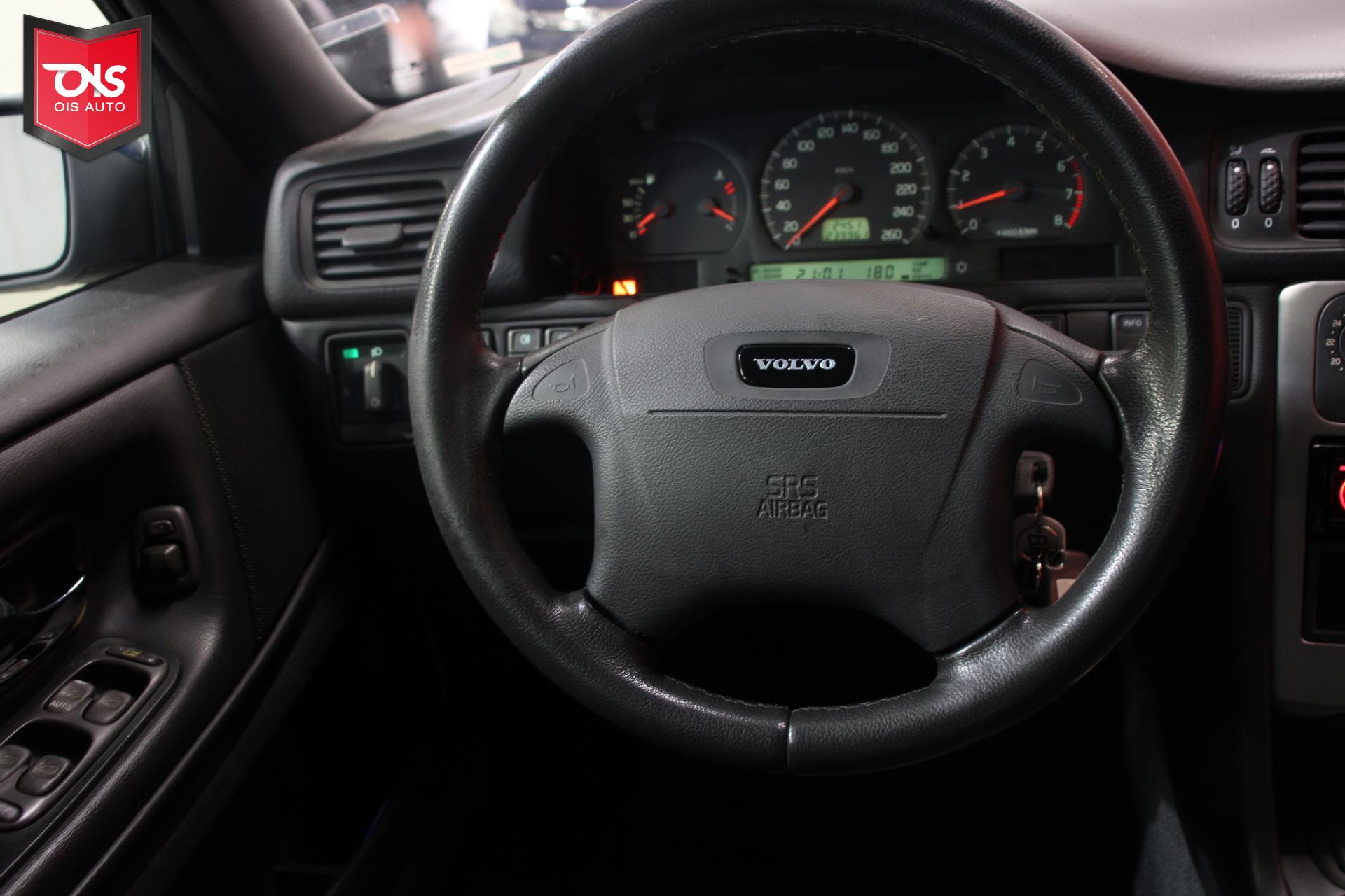 VOLVO S70 2000