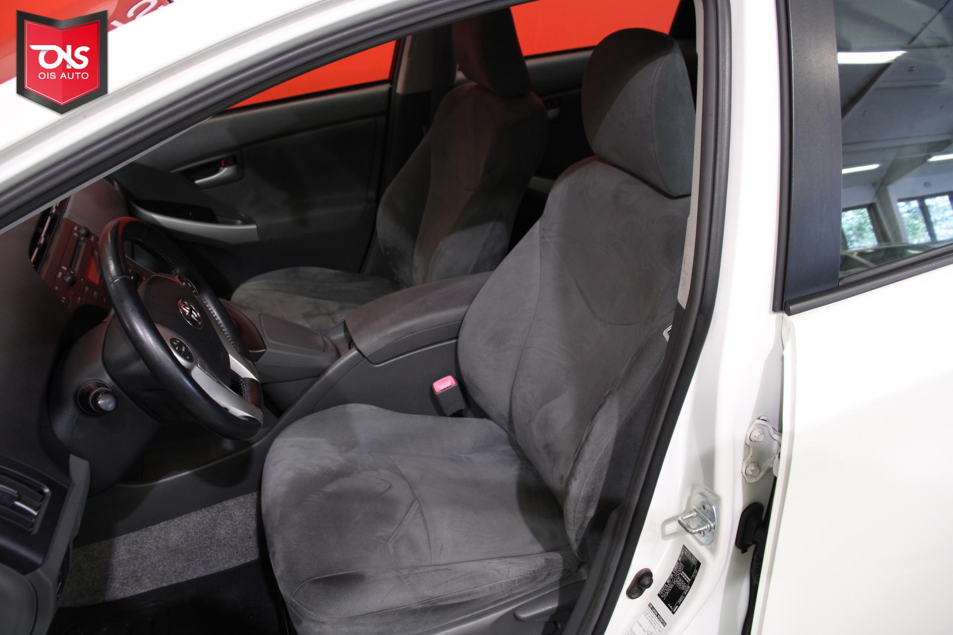 TOYOTA Prius 2010