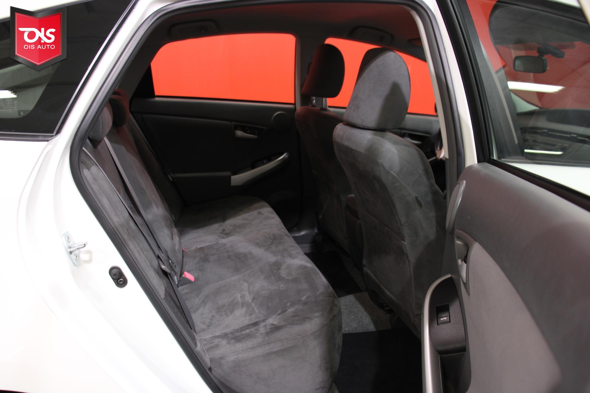 TOYOTA Prius 2010