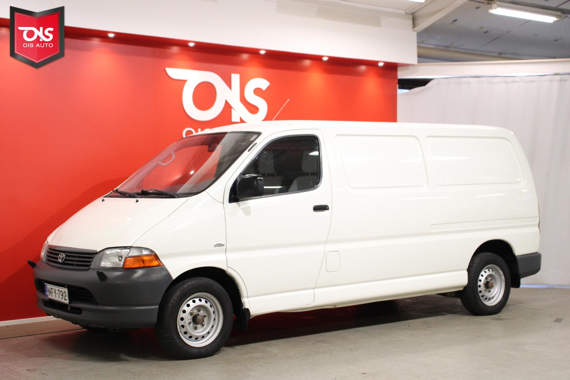 TOYOTA Hiace 2004