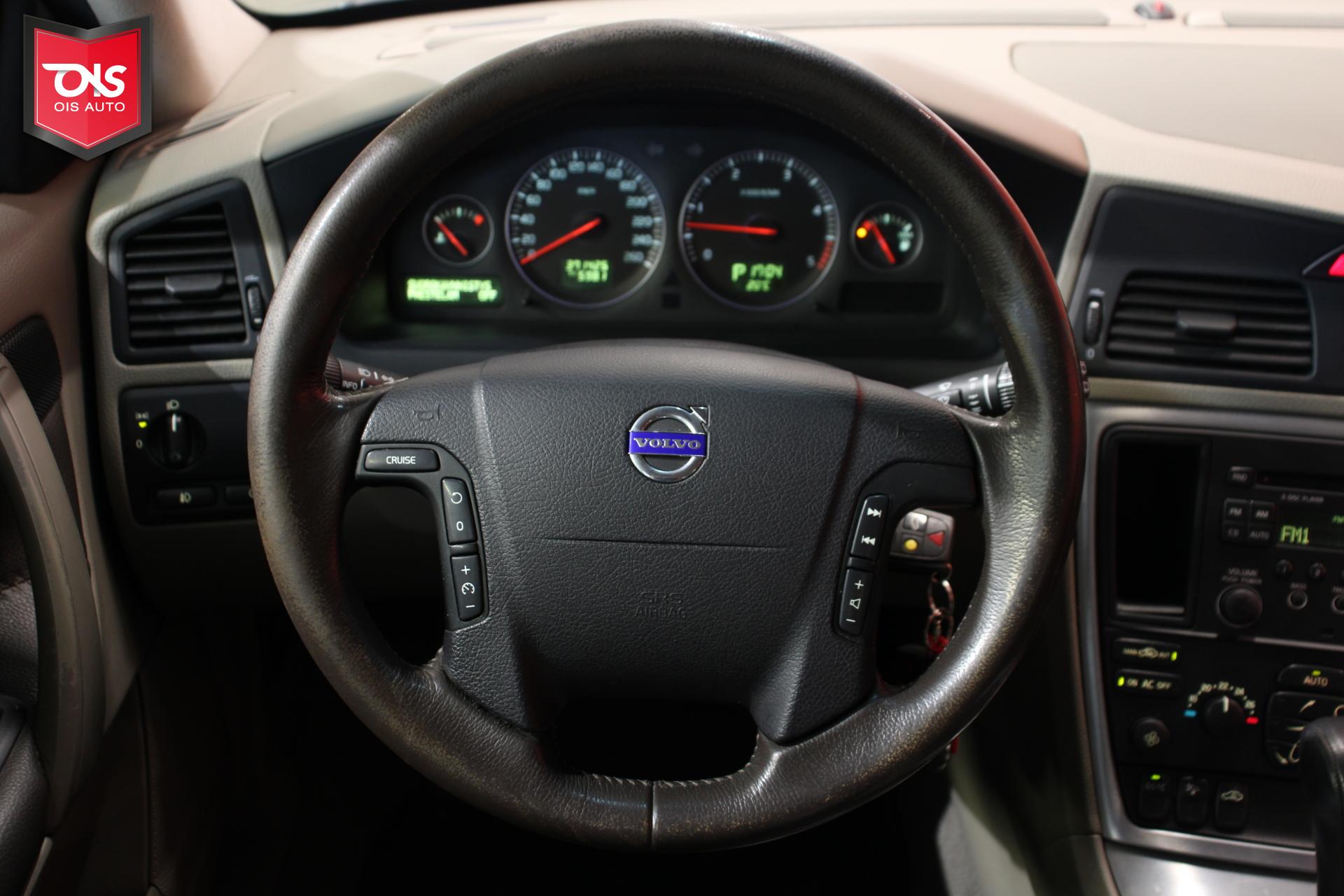 VOLVO XC70 2006