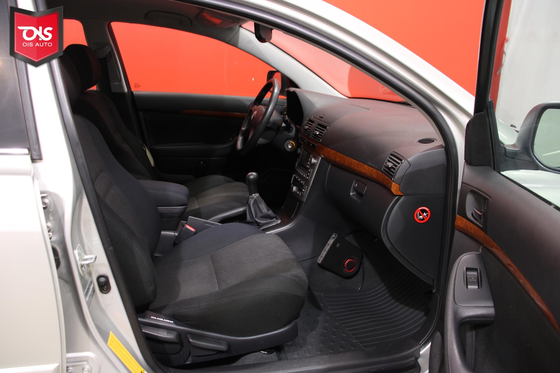 TOYOTA Avensis 2007