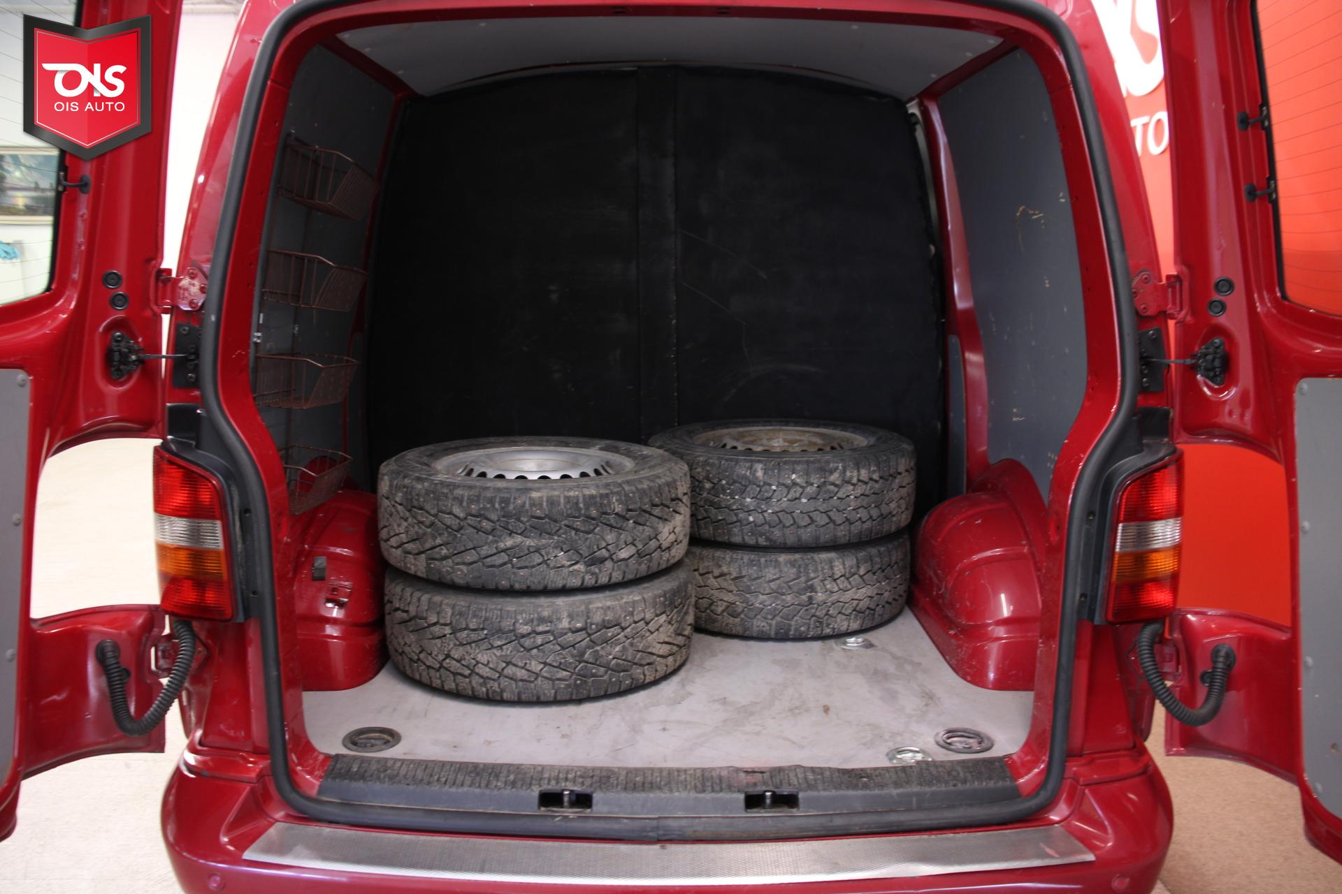 VOLKSWAGEN Transporter 2005