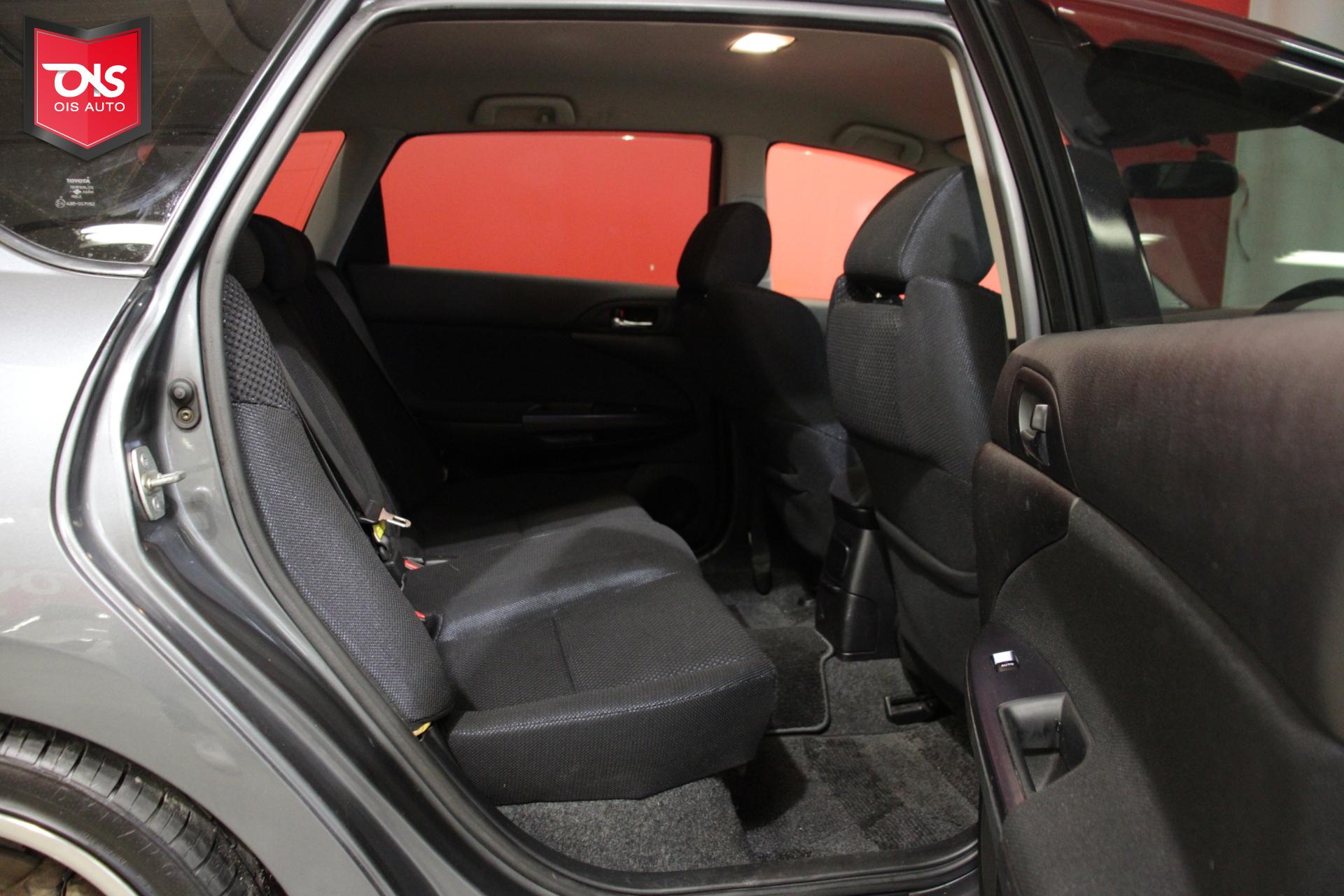 TOYOTA Caldina 2002