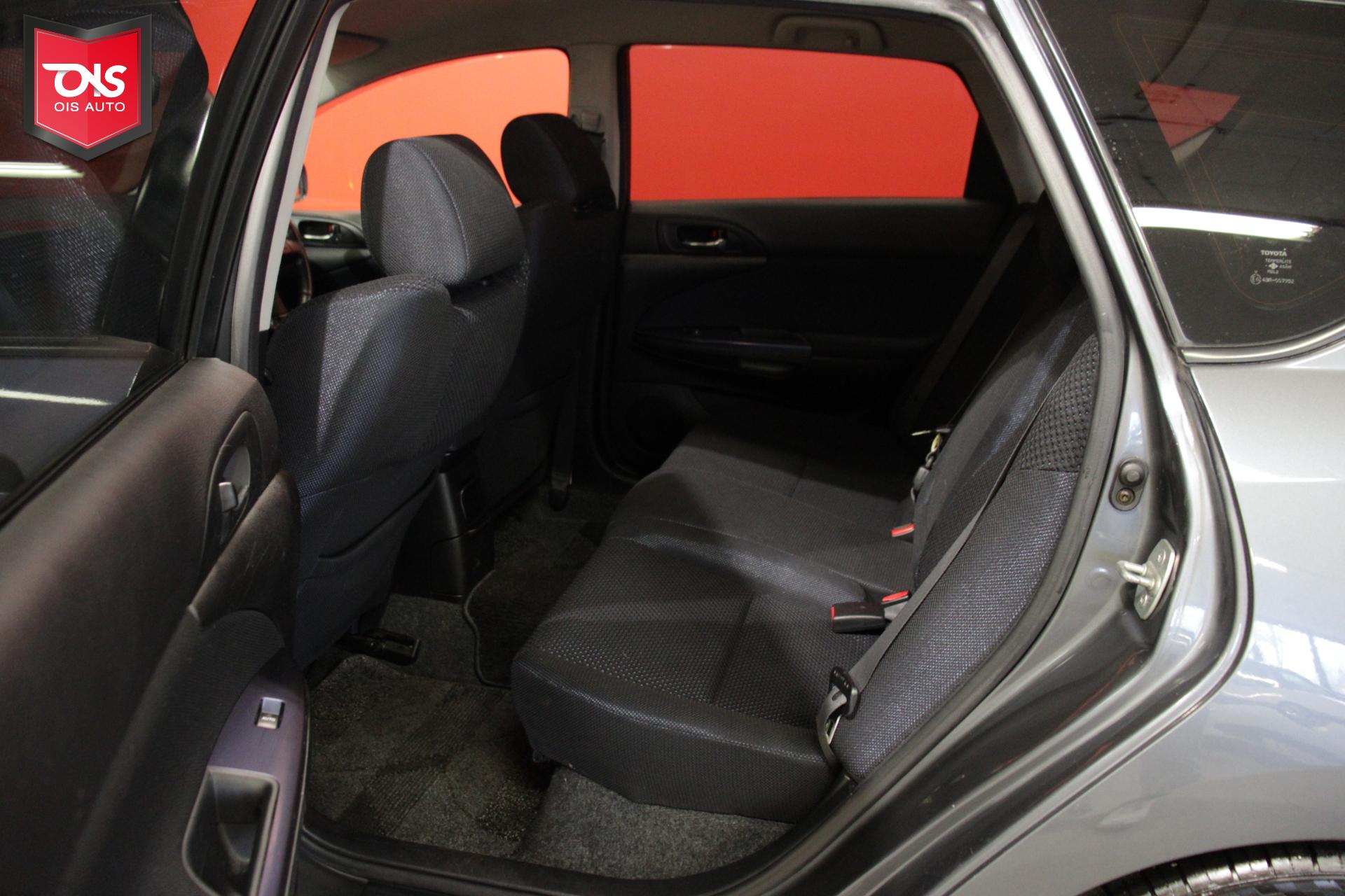 TOYOTA Caldina 2002