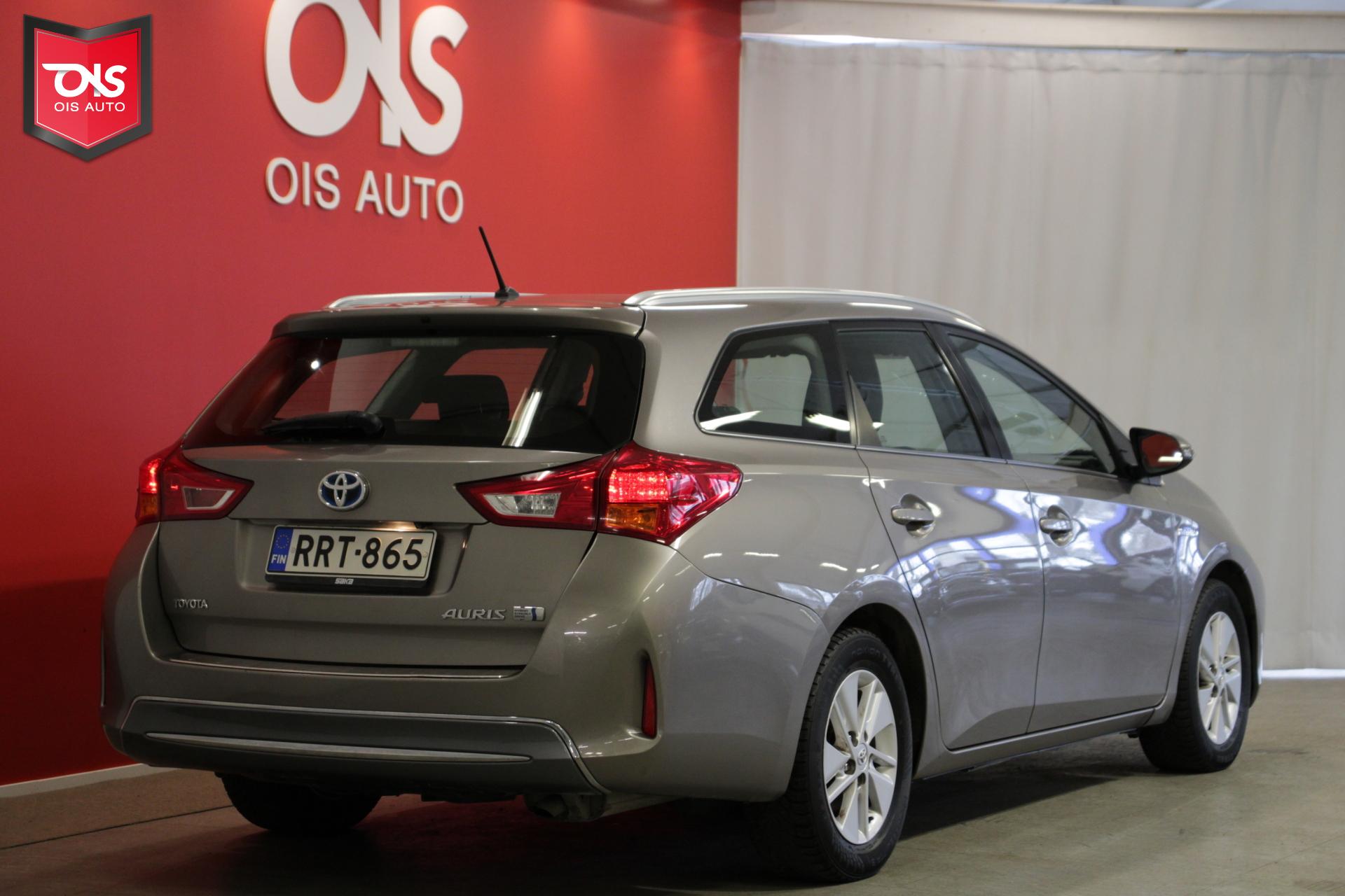 TOYOTA Auris 2013