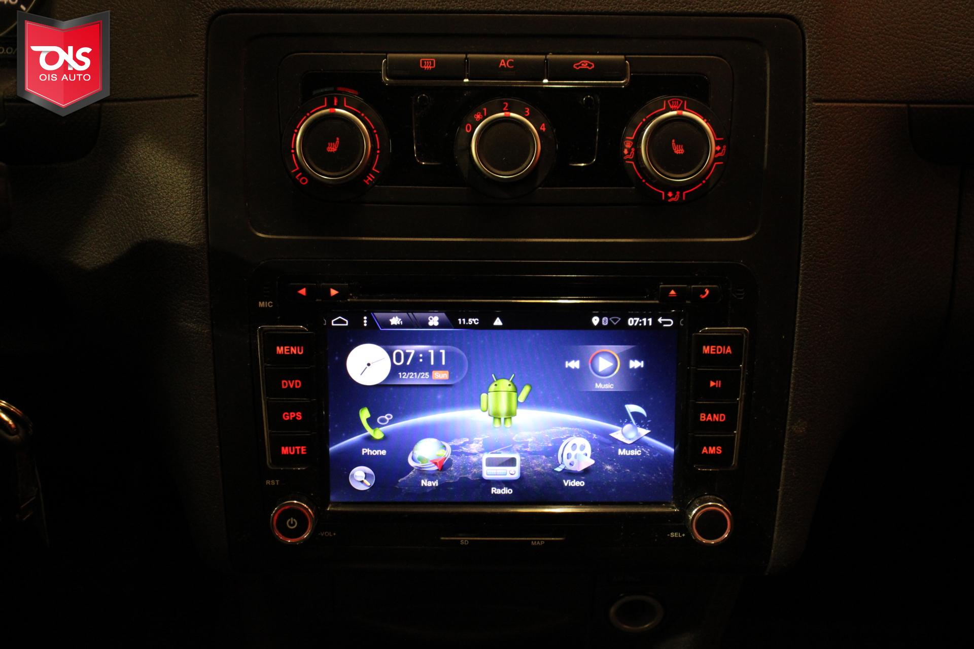VOLKSWAGEN Caddy Maxi 2011