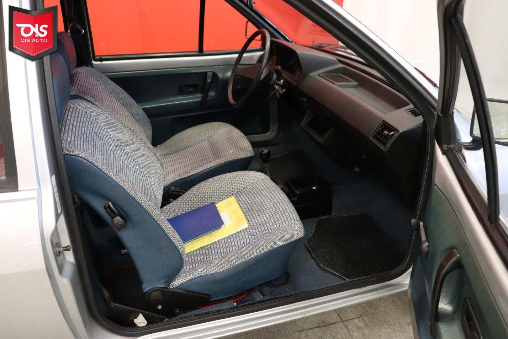 VOLKSWAGEN Polo 1982