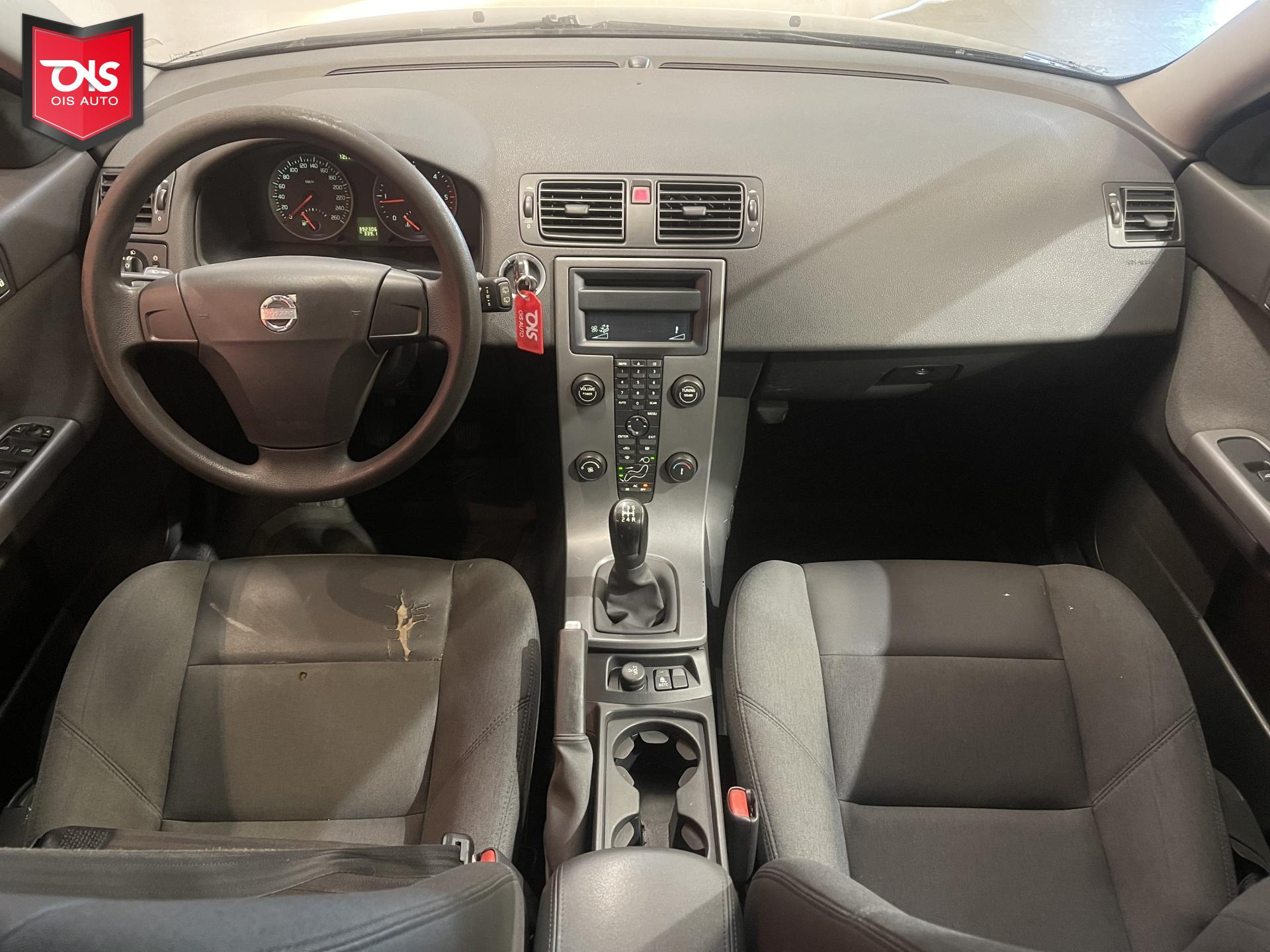VOLVO V50 2005