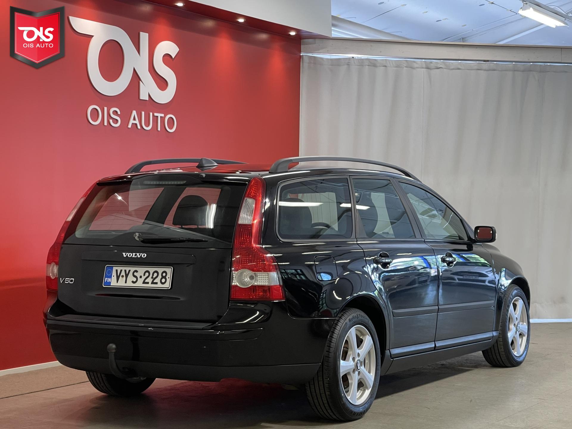 VOLVO V50 2005