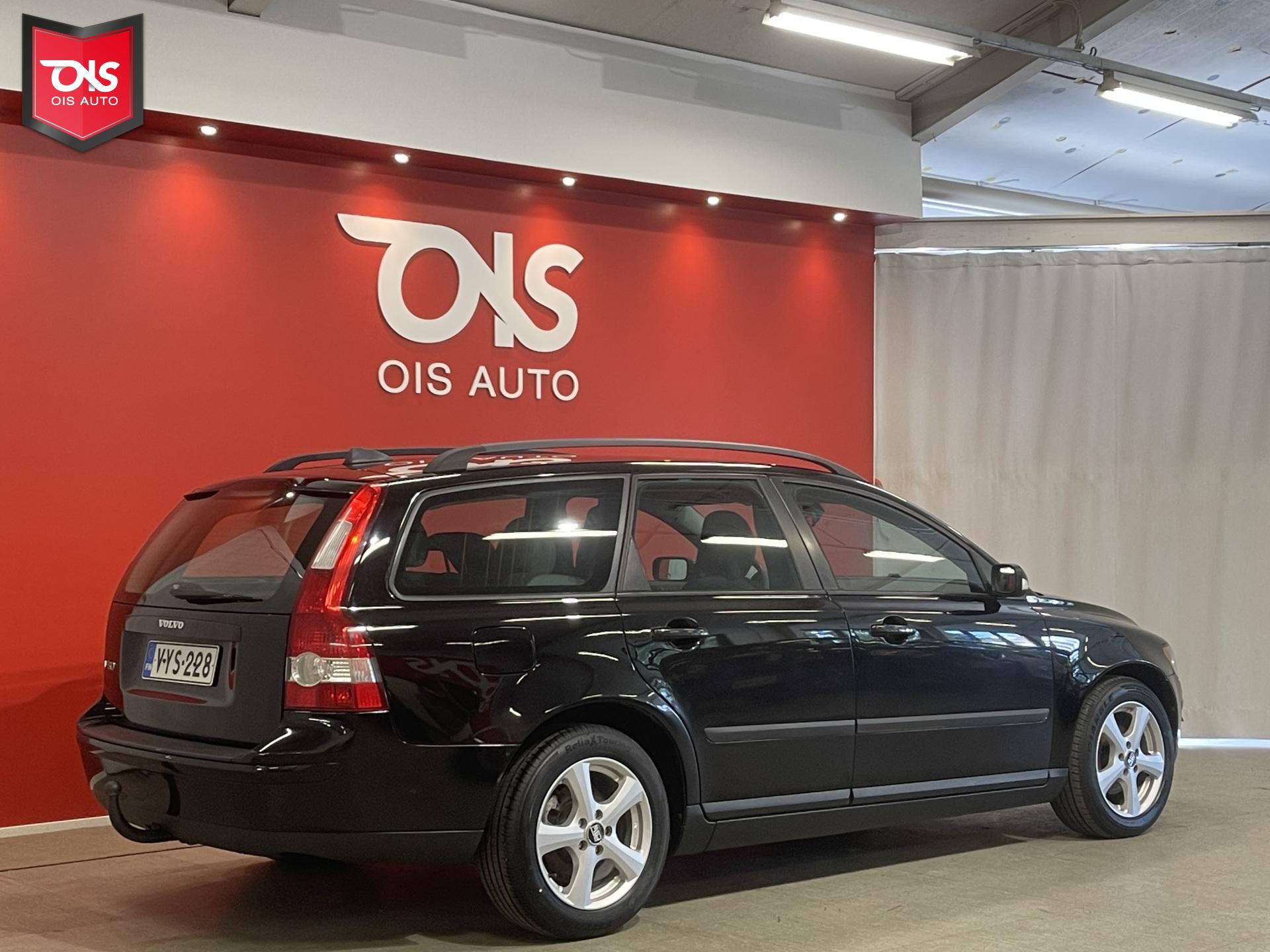VOLVO V50 2005