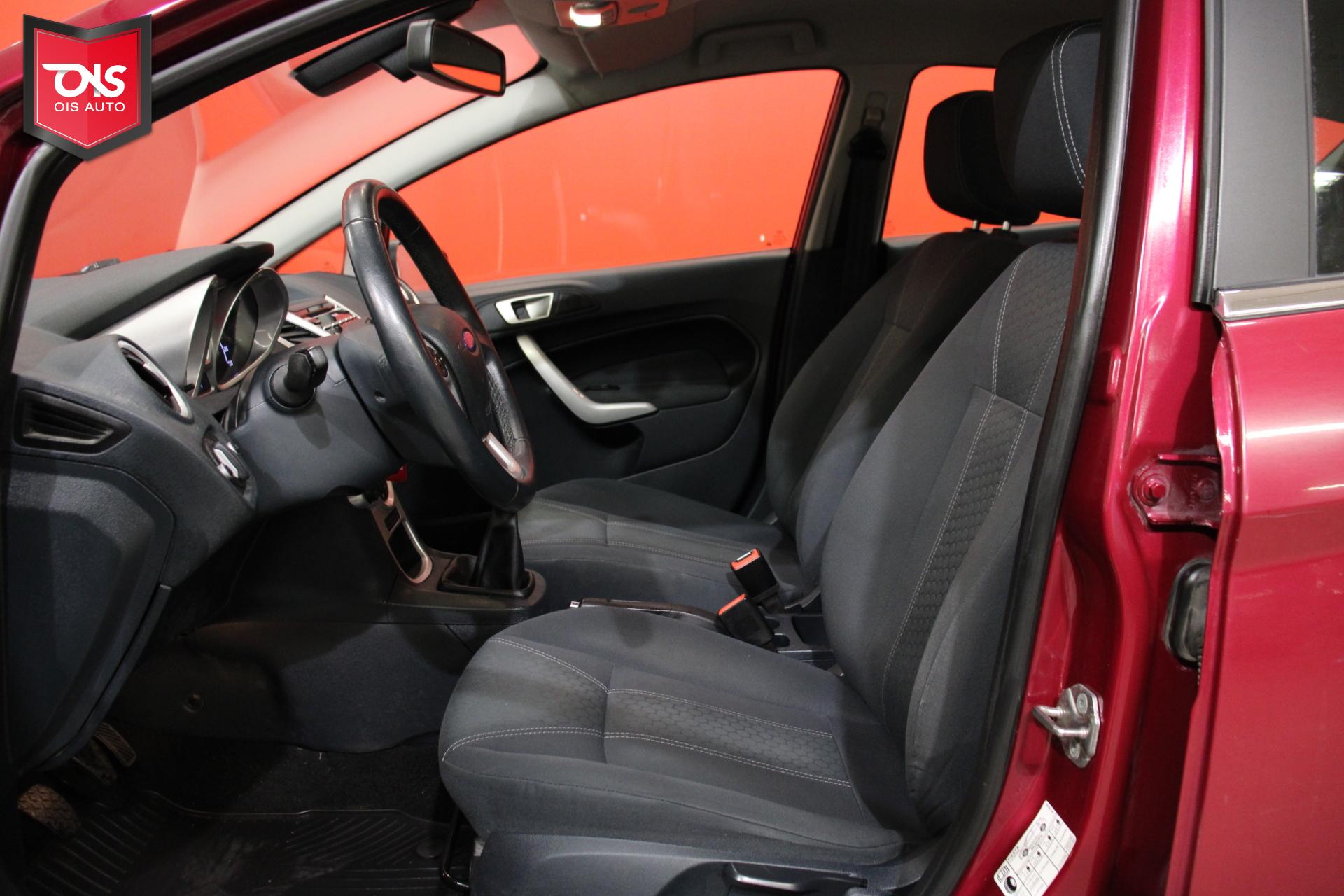 FORD Fiesta 2012