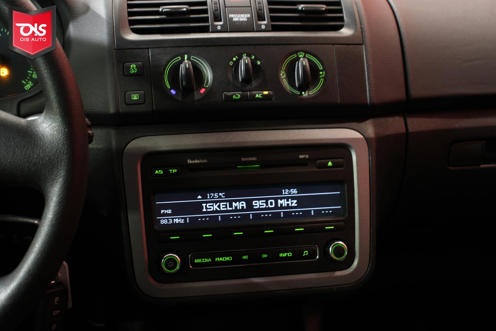SKODA Fabia 2012
