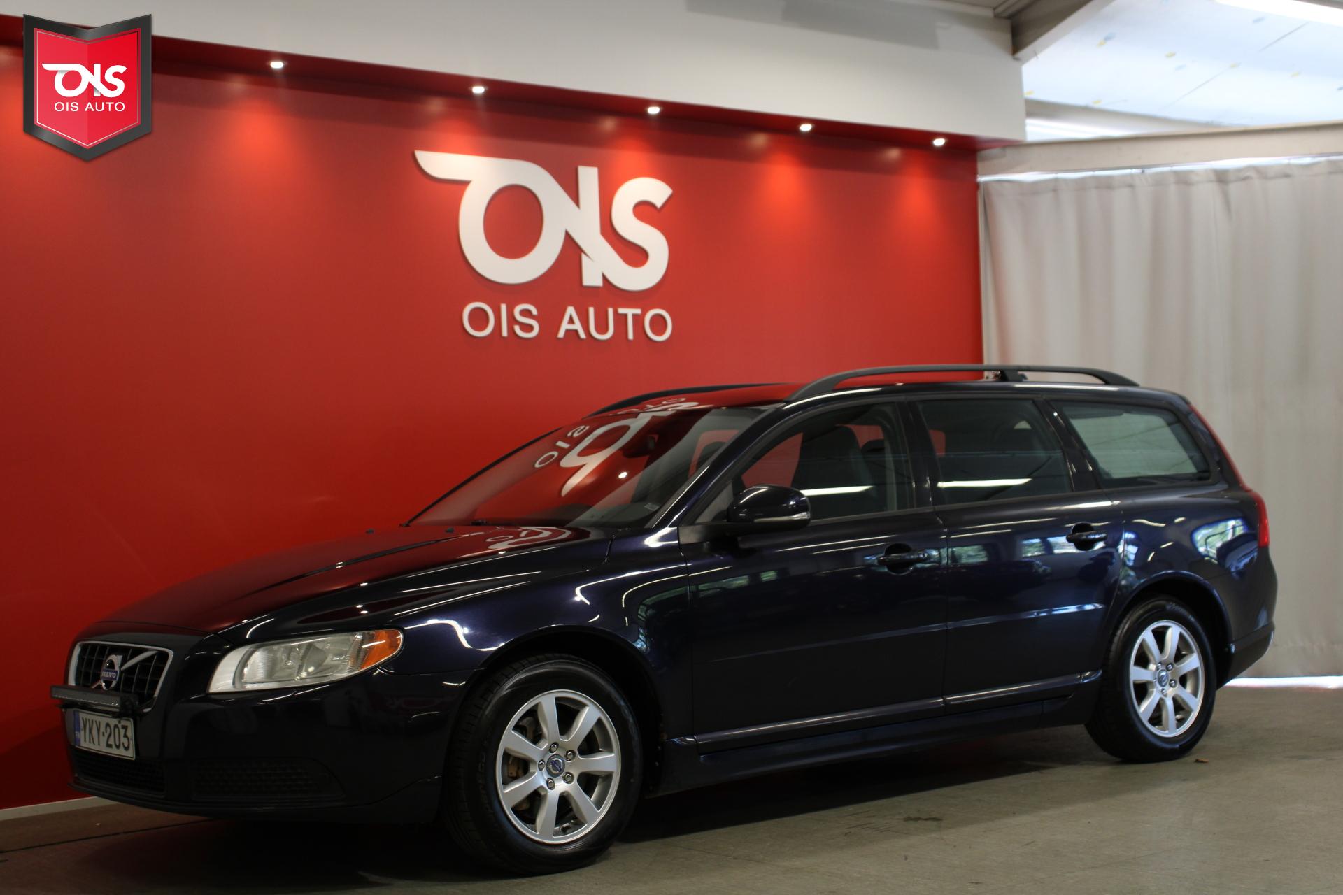 VOLVO V70 2011