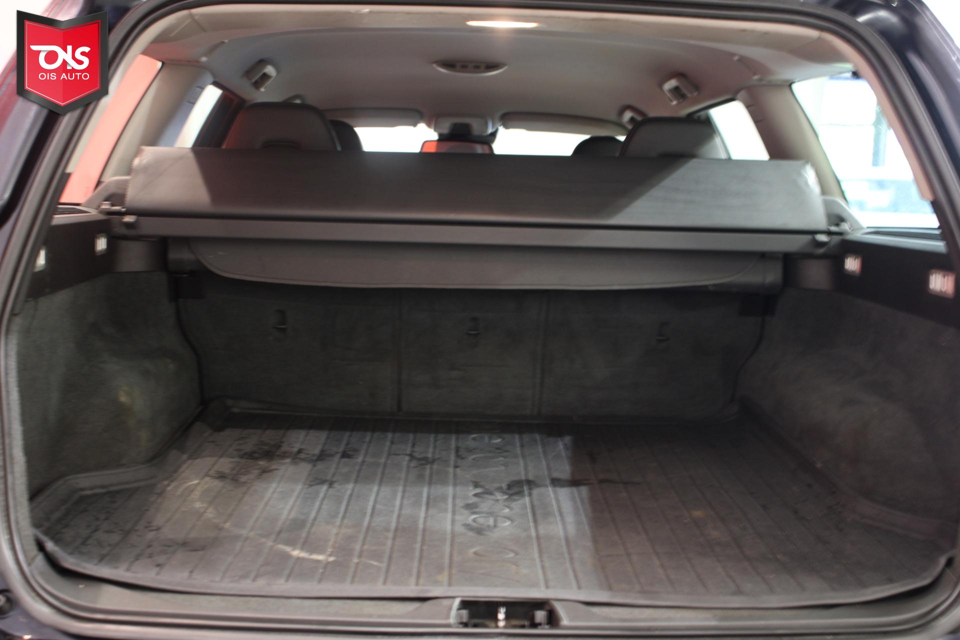 VOLVO V70 2011