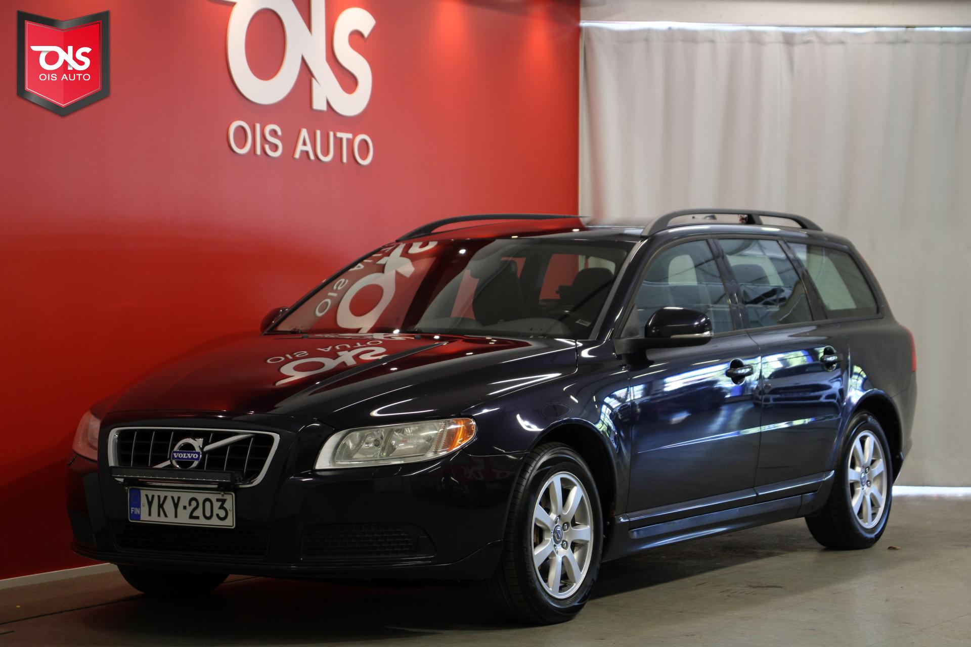VOLVO V70 2011