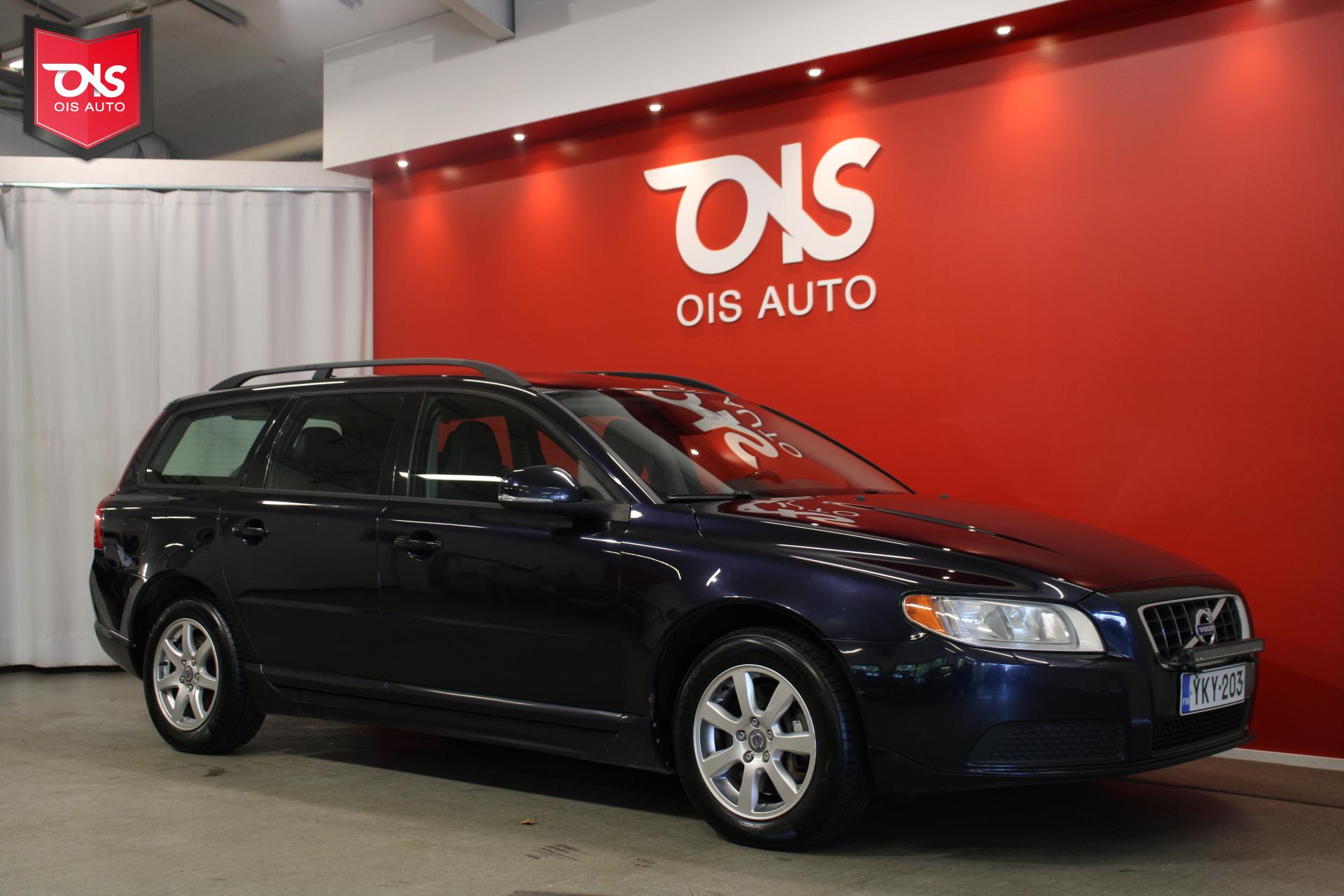VOLVO V70 2011