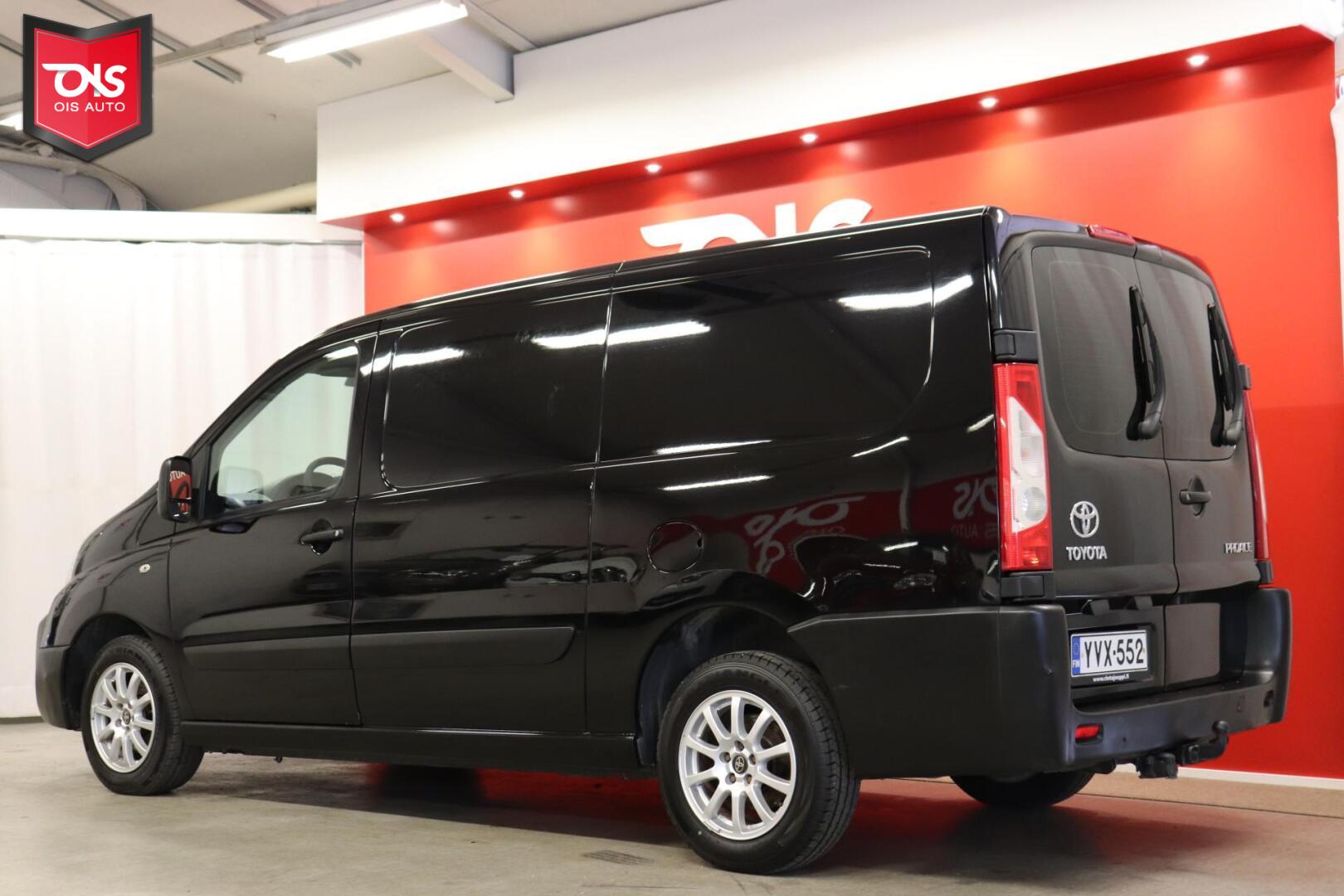 TOYOTA Proace 2013
