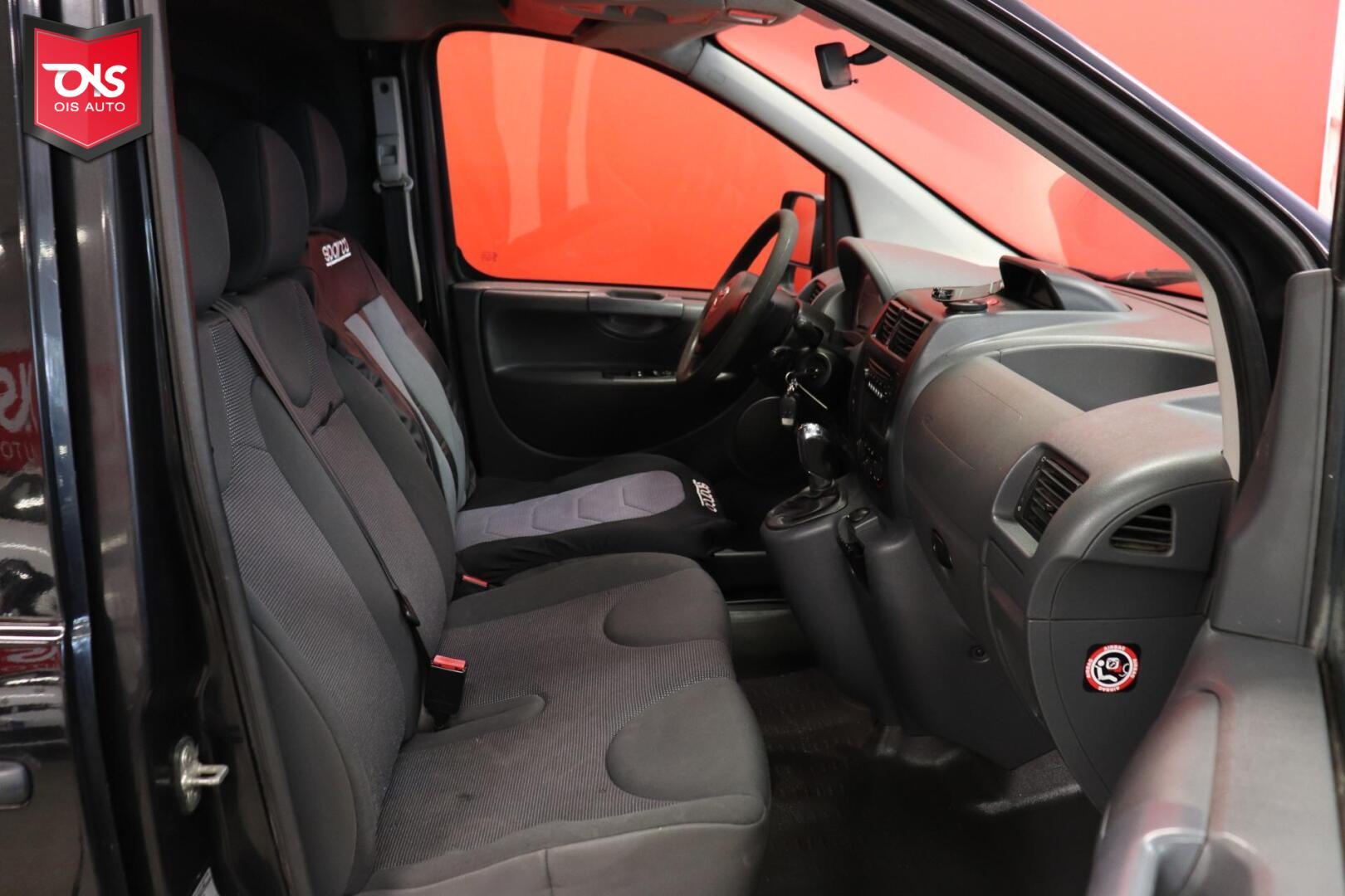 TOYOTA Proace 2013