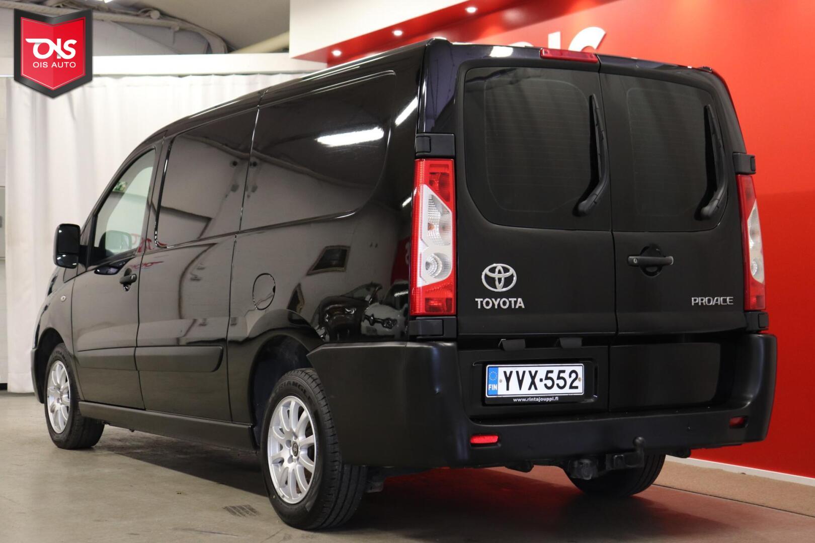 TOYOTA Proace 2013