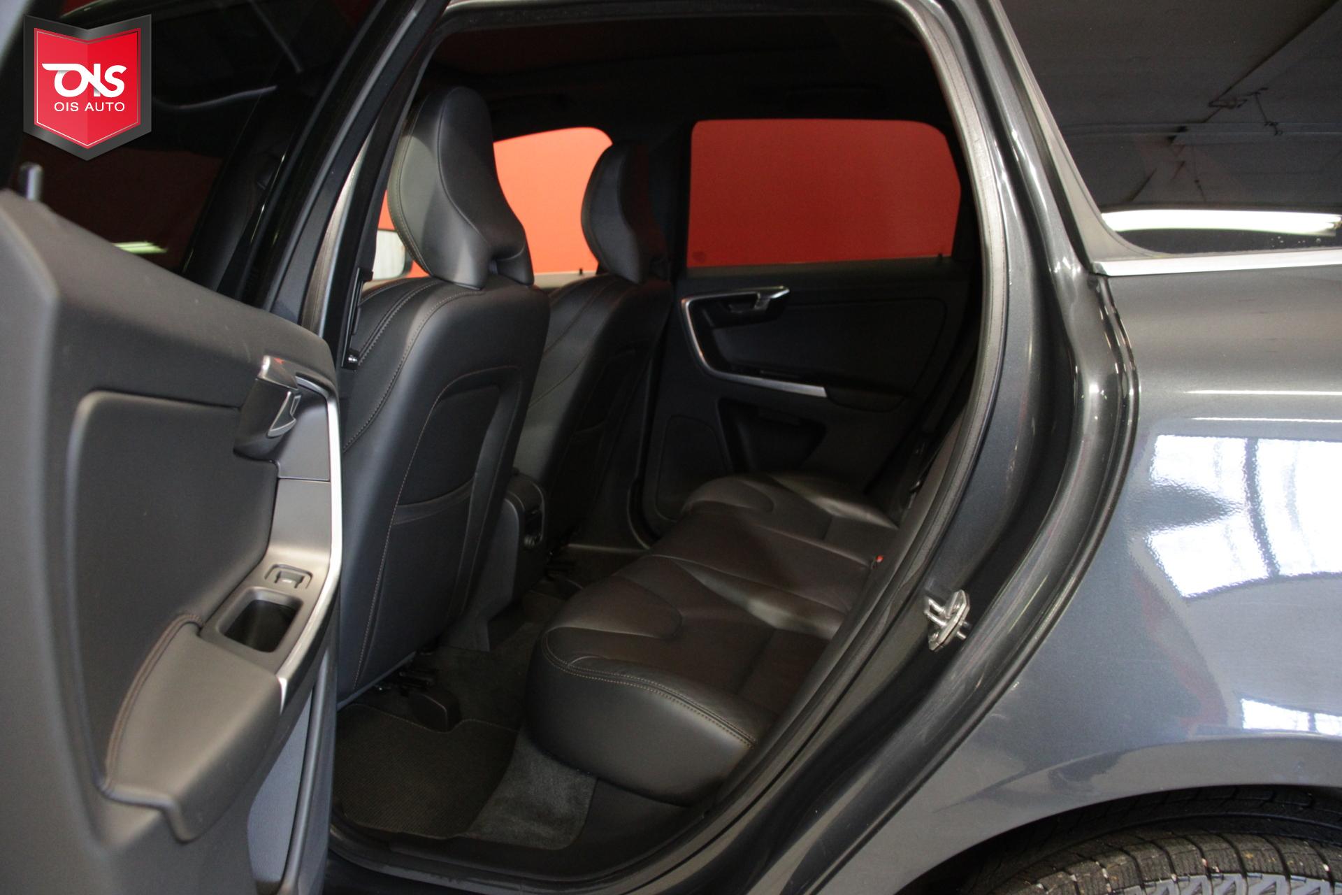 VOLVO XC60 2016