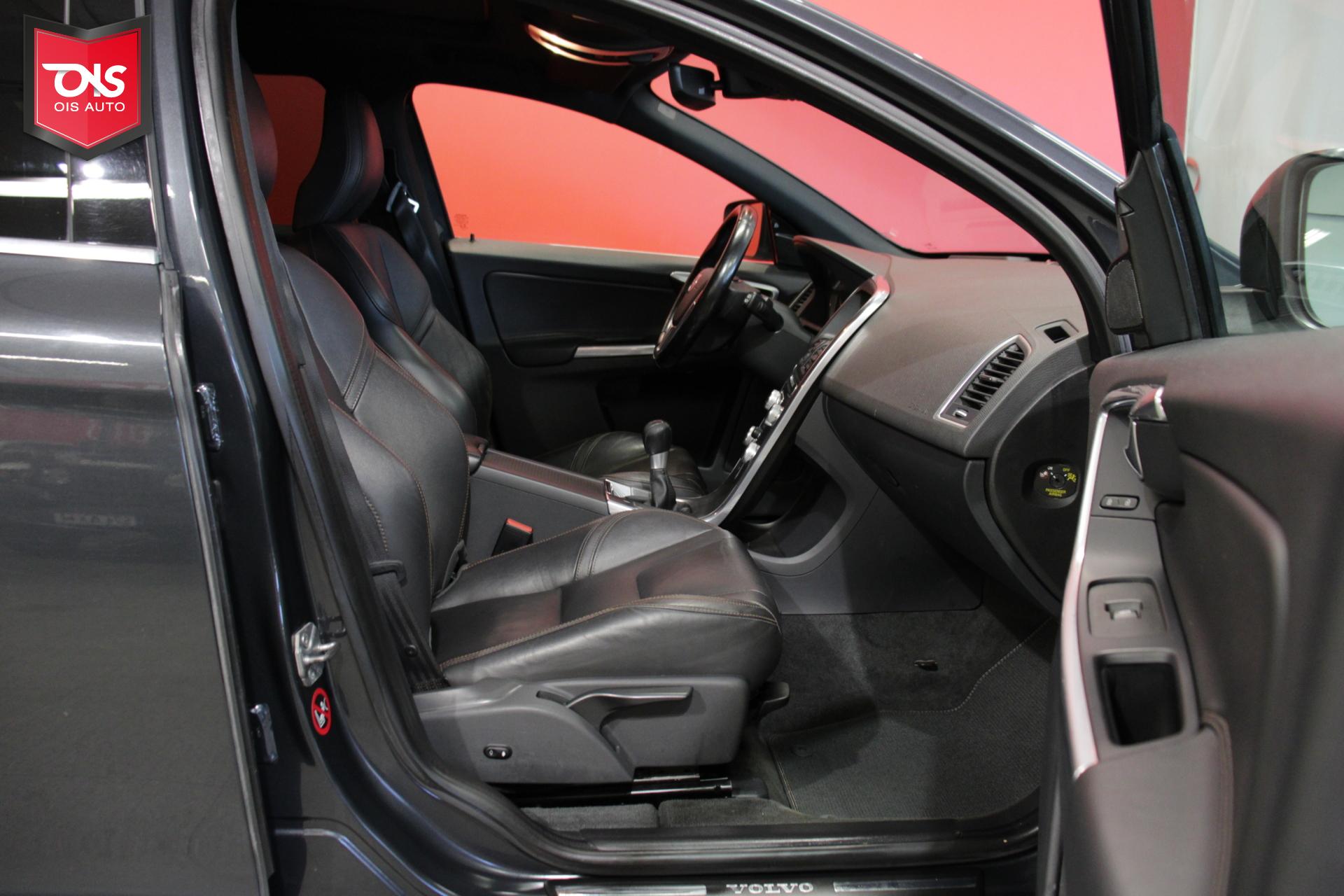 VOLVO XC60 2016
