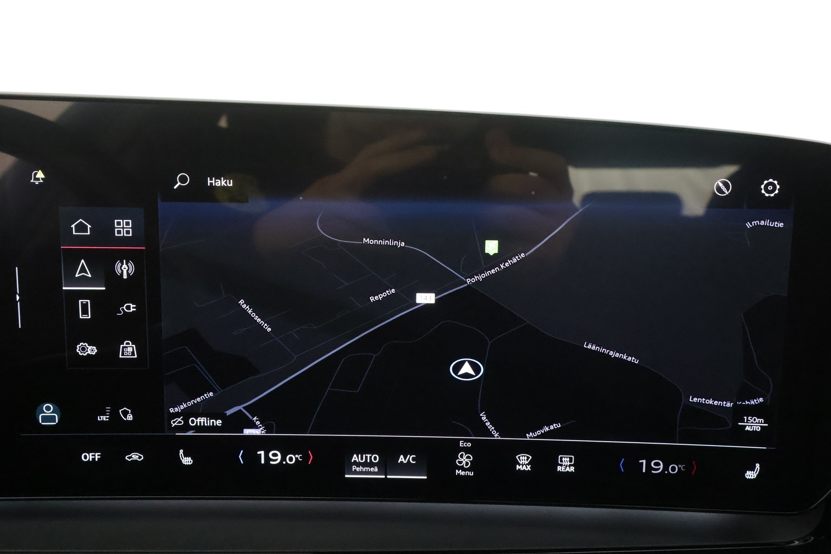AUDI Q6 e-tron 2024