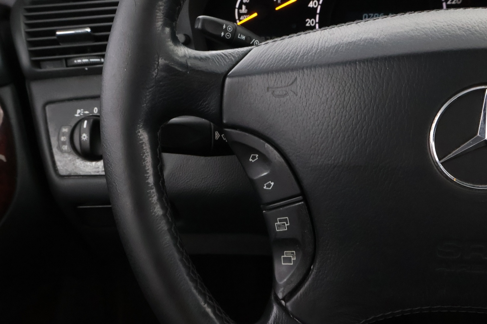 MERCEDES-BENZ CL 2000
