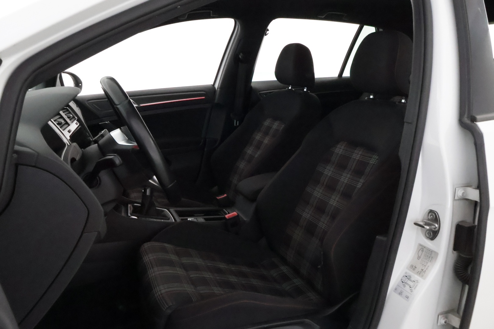 VOLKSWAGEN Golf 2017