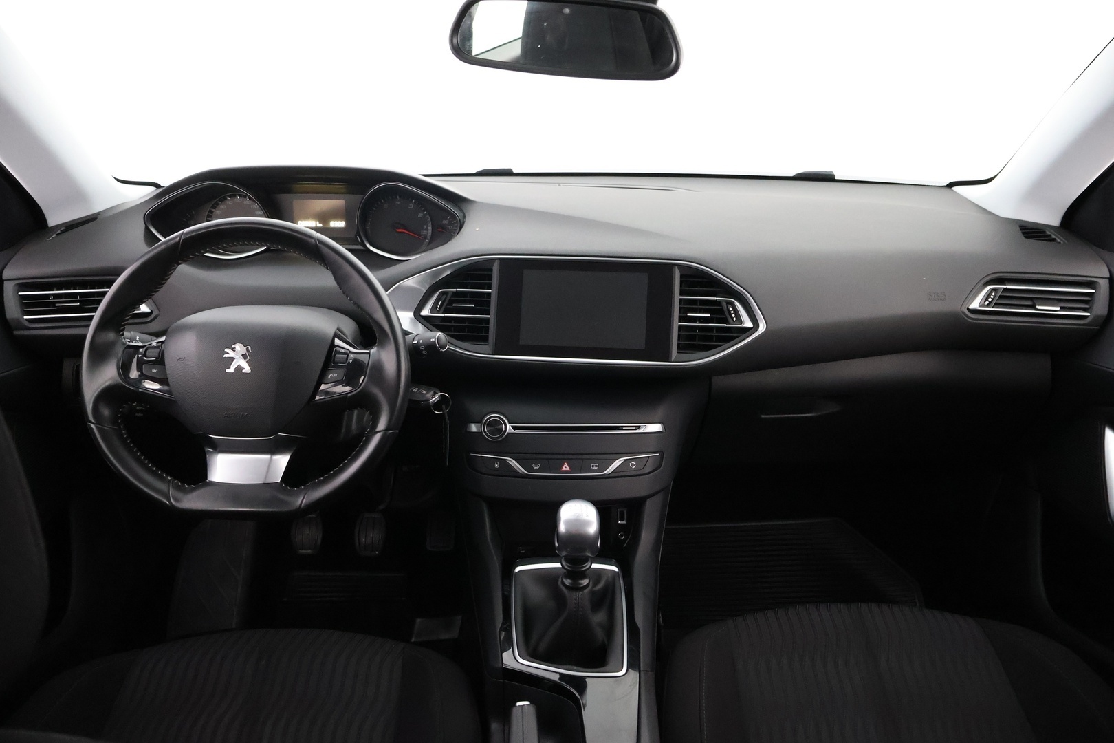 PEUGEOT 308 2015