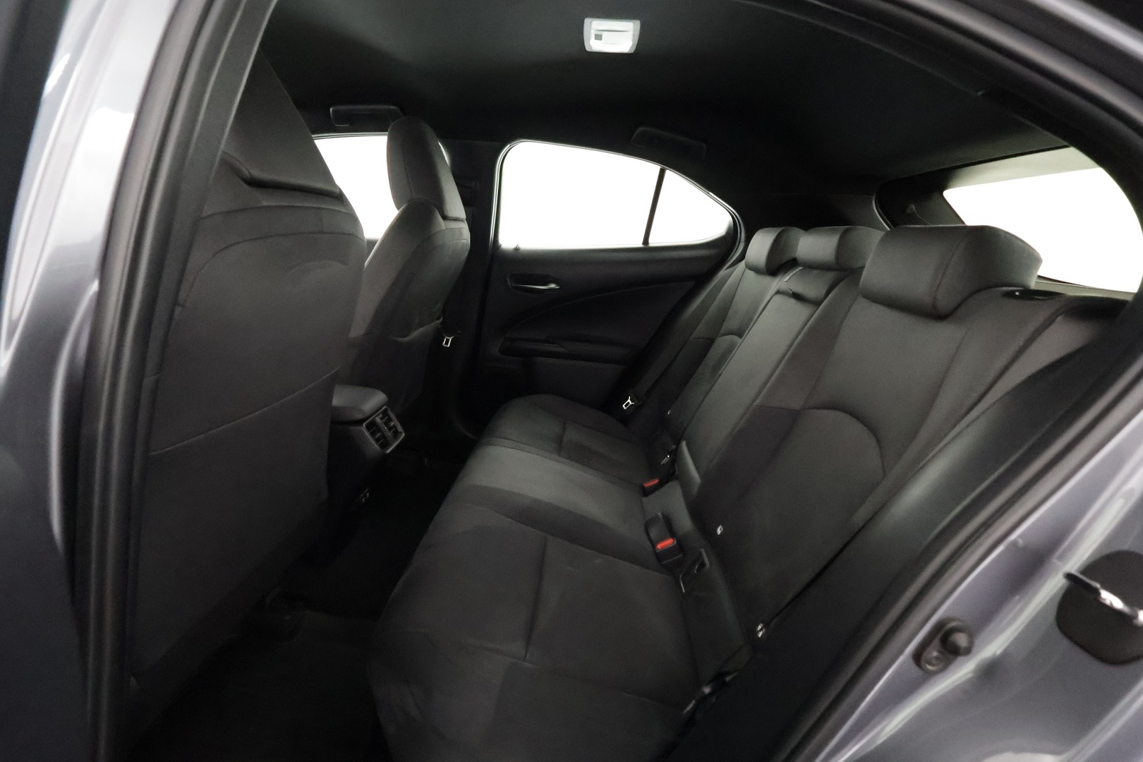 LEXUS UX 2019