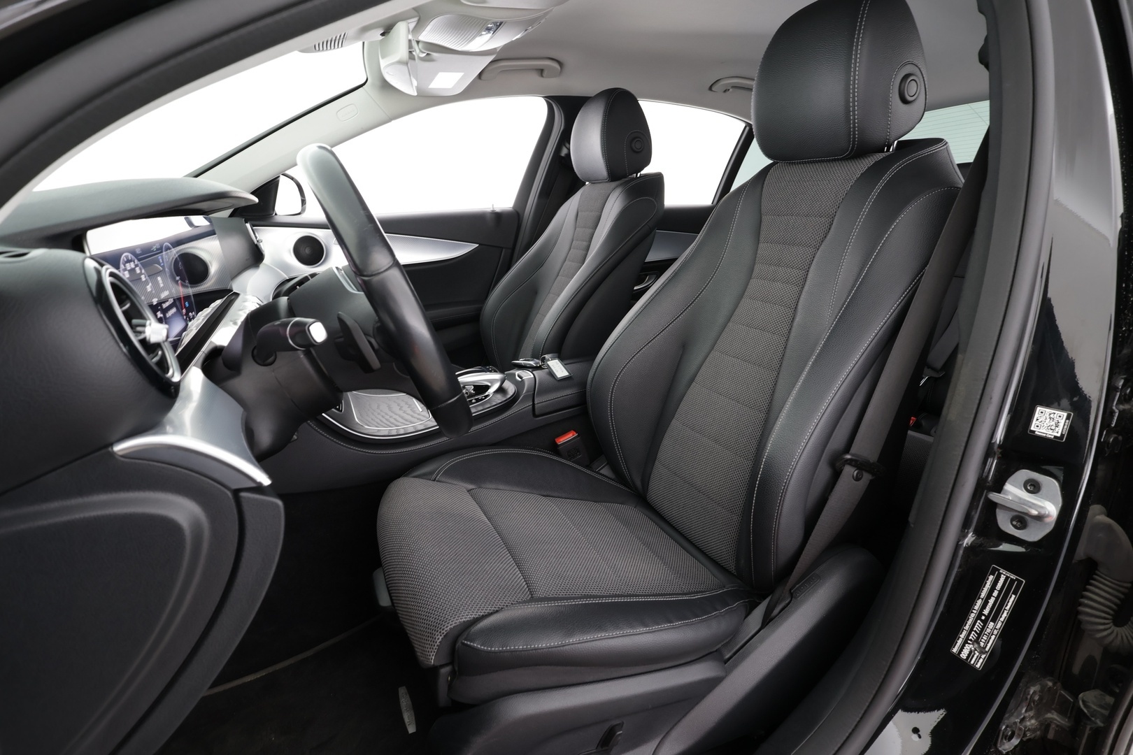 MERCEDES-BENZ E 2019