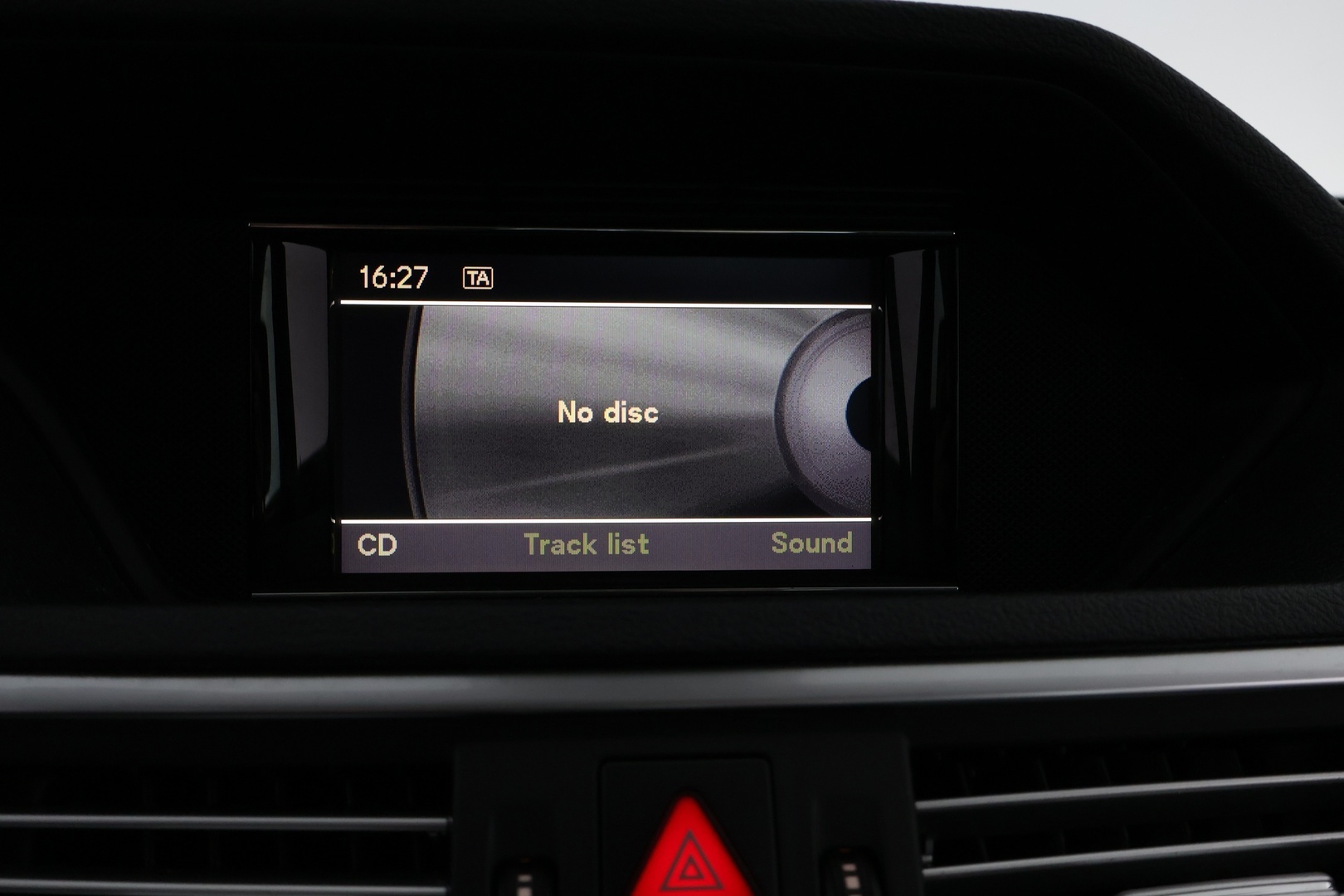 MERCEDES-BENZ E 2009