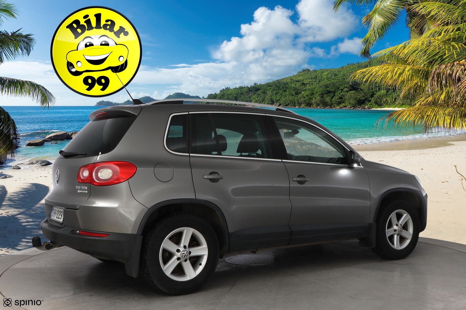 VOLKSWAGEN Tiguan 2011