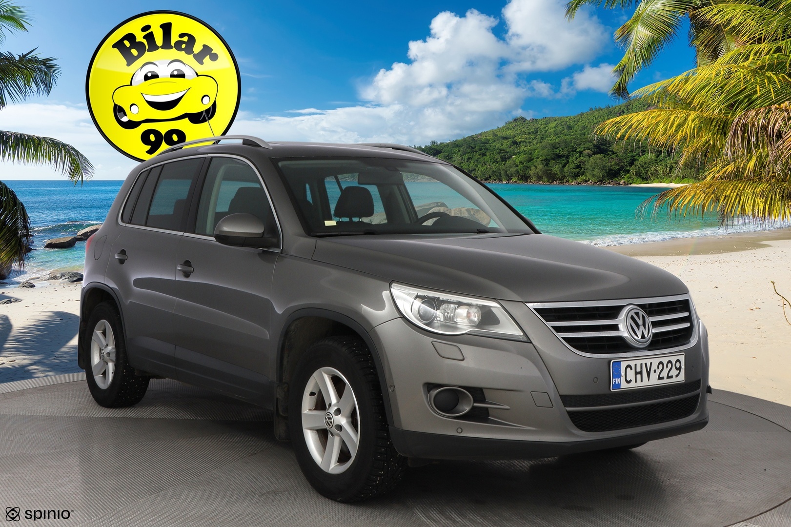 VOLKSWAGEN Tiguan 2011