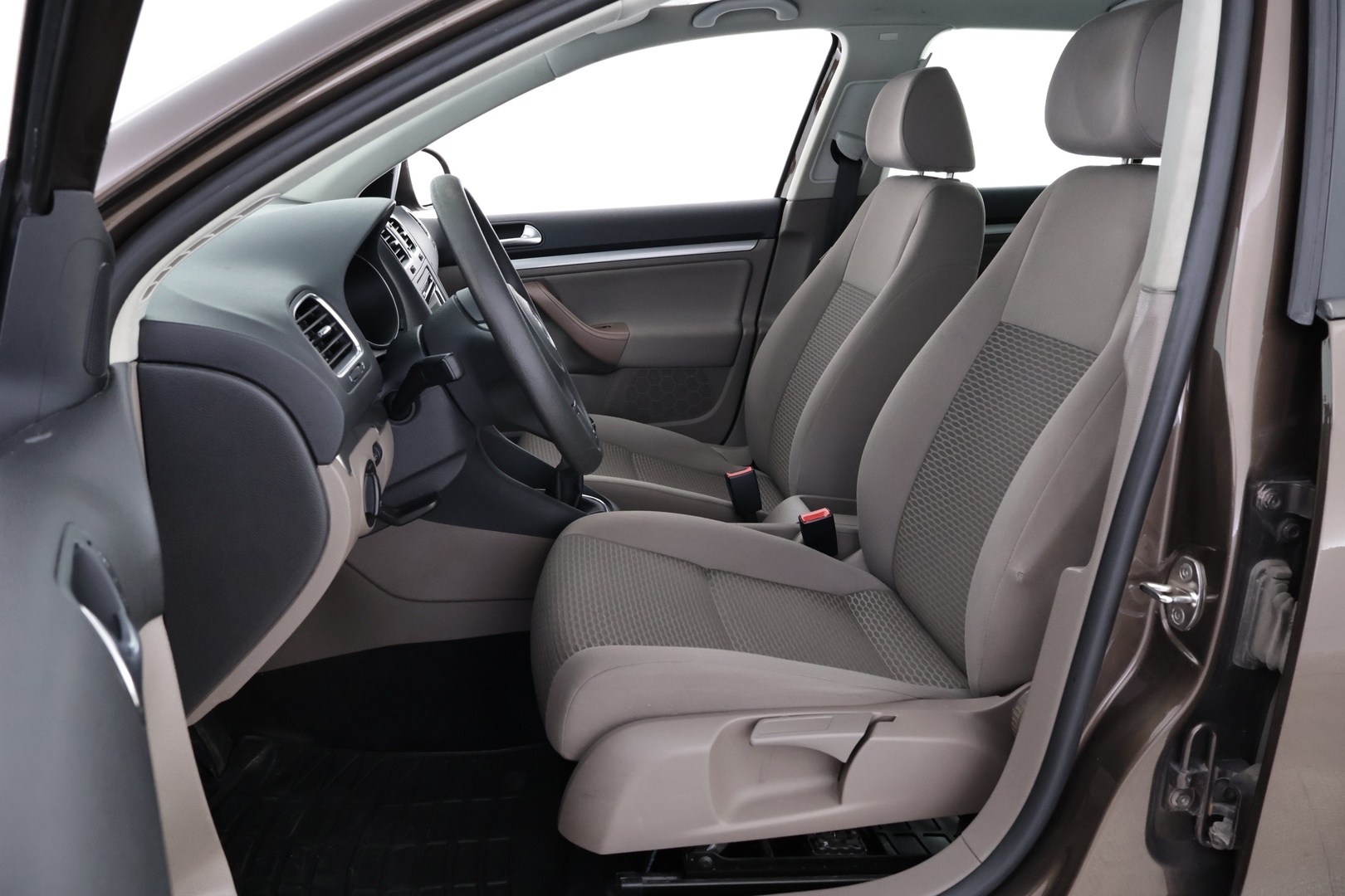 VOLKSWAGEN Golf 2011