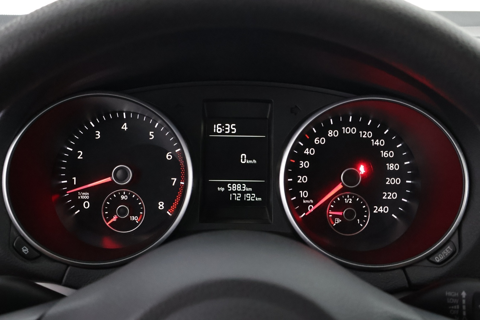 VOLKSWAGEN Golf 2011