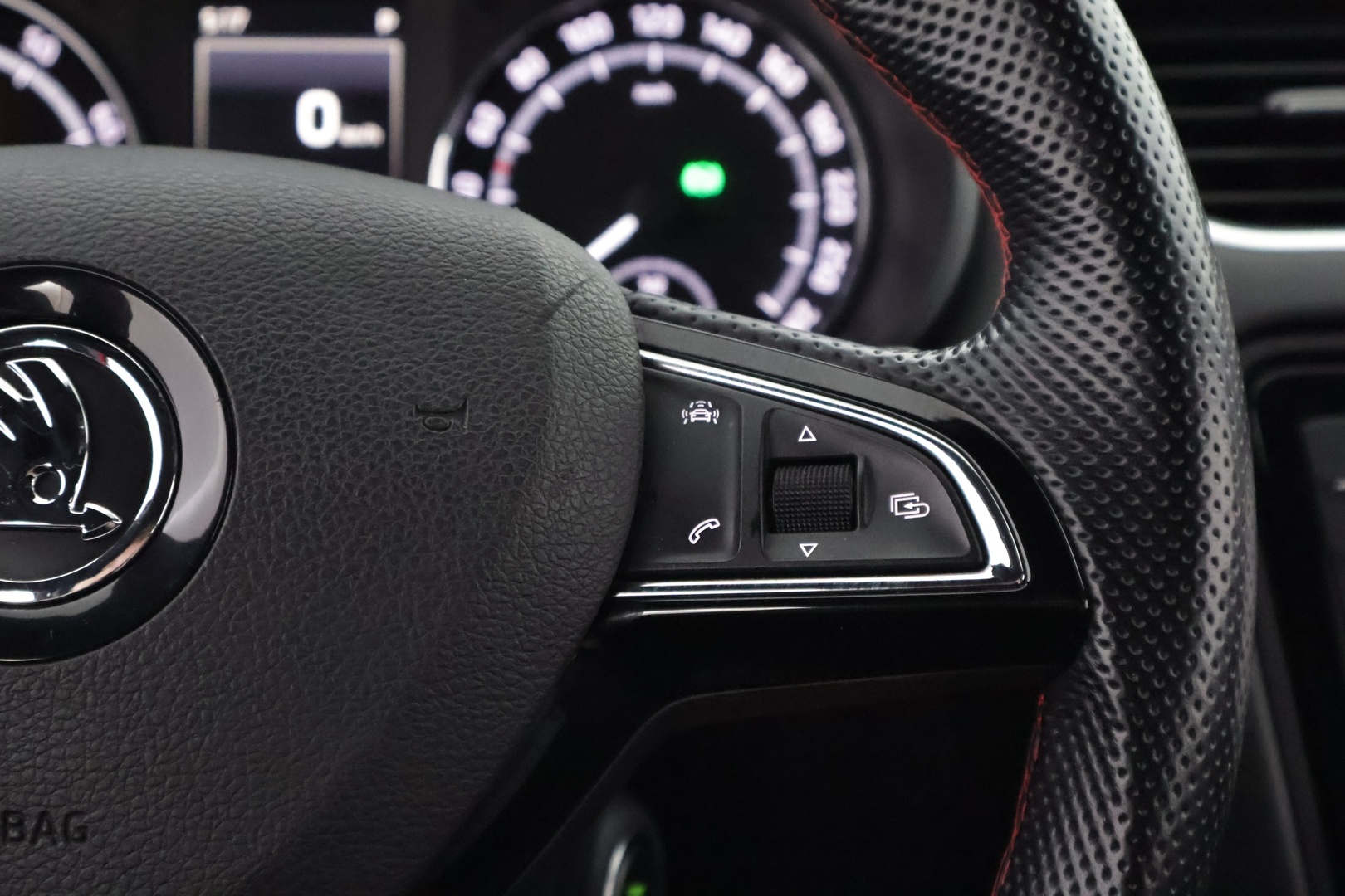 SKODA Octavia 2016