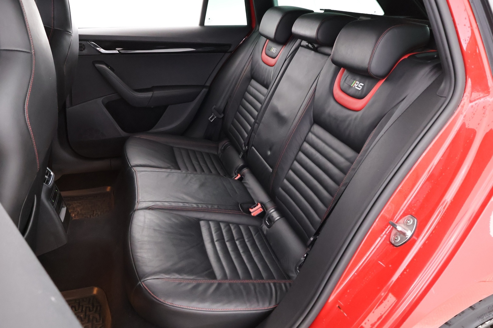 SKODA Octavia 2016