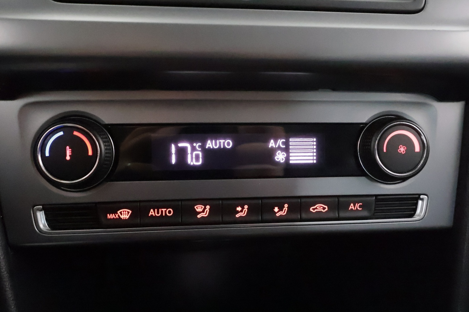 VOLKSWAGEN Polo 2017